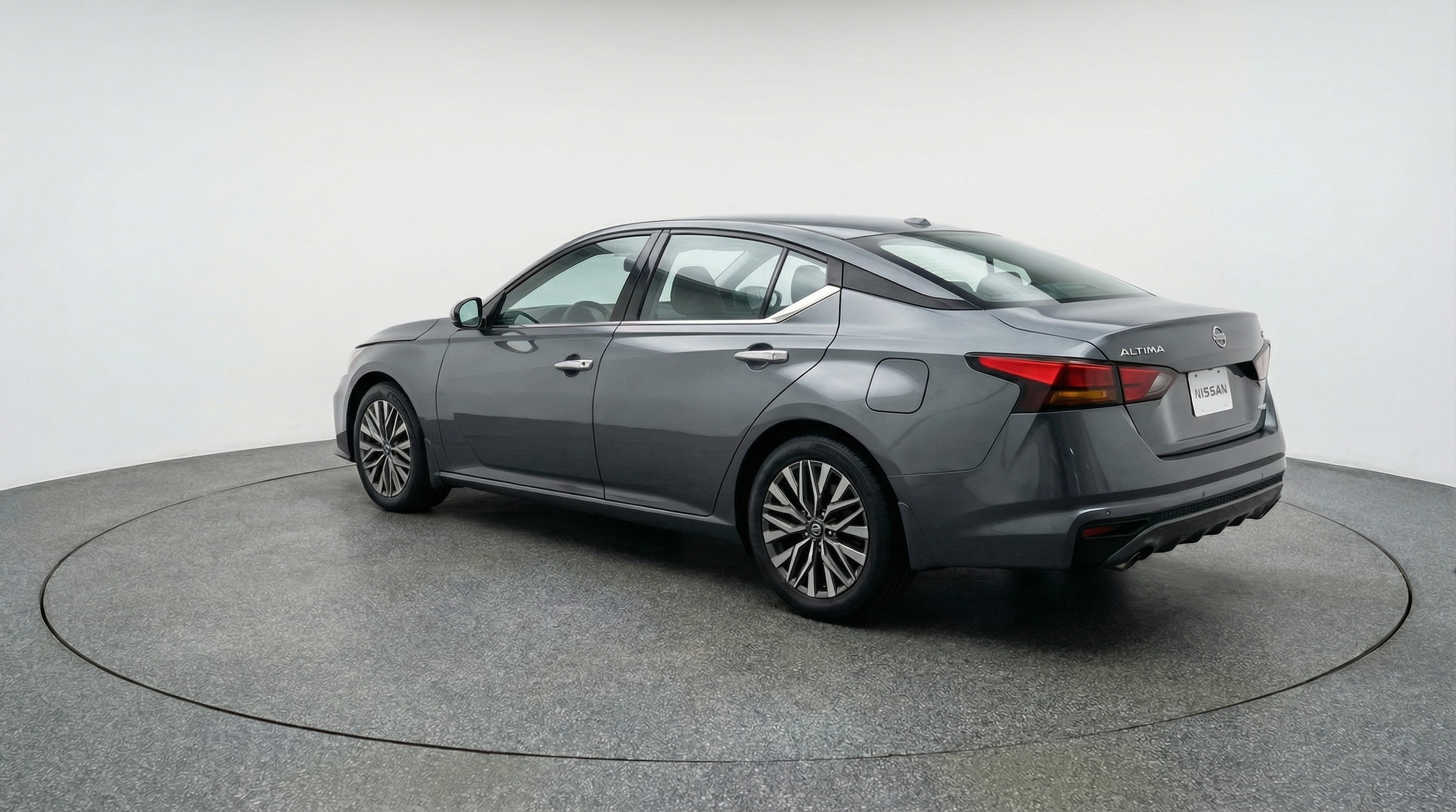 Thumbnail: 2025 Nissan Altima - 5