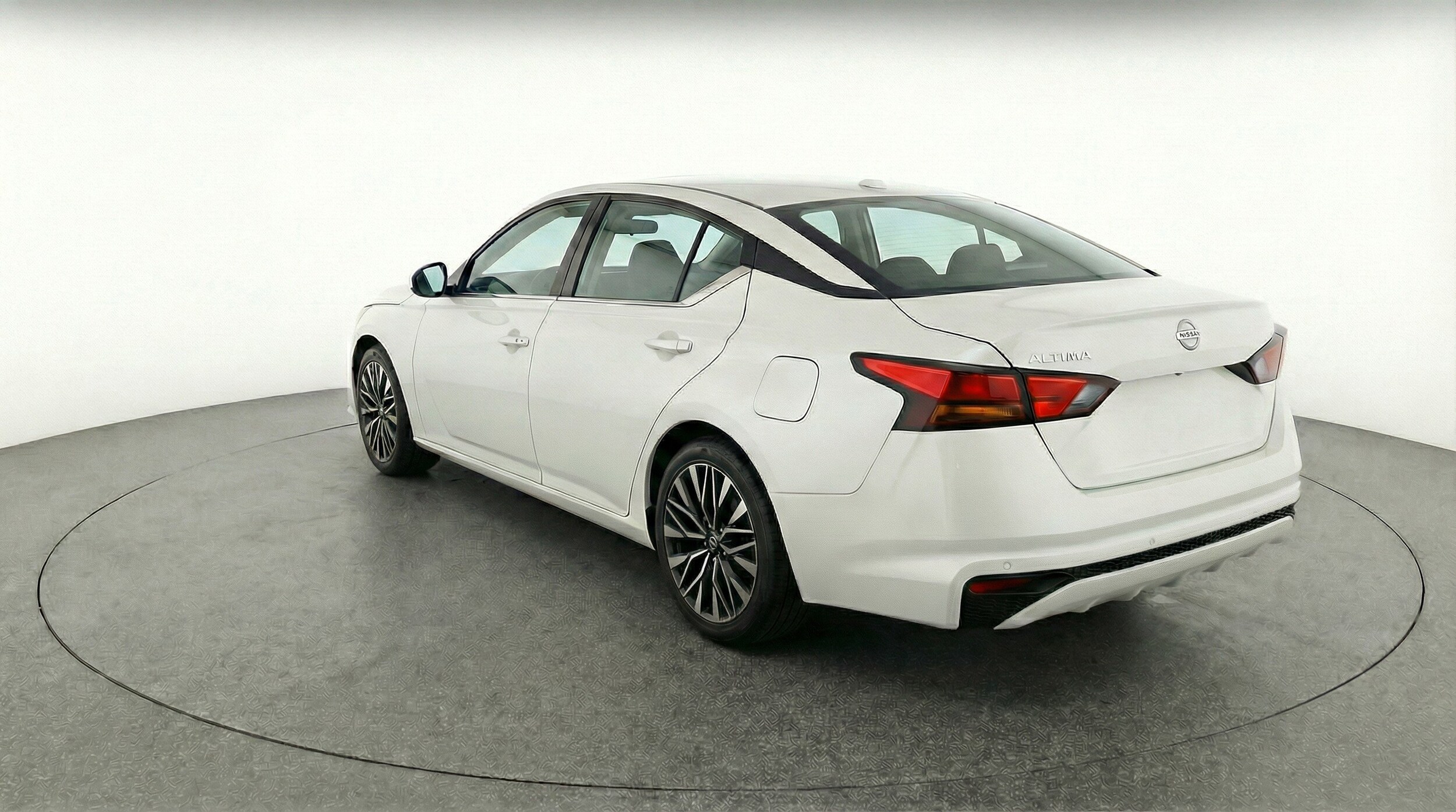 Thumbnail: 2025 Nissan Altima - 6