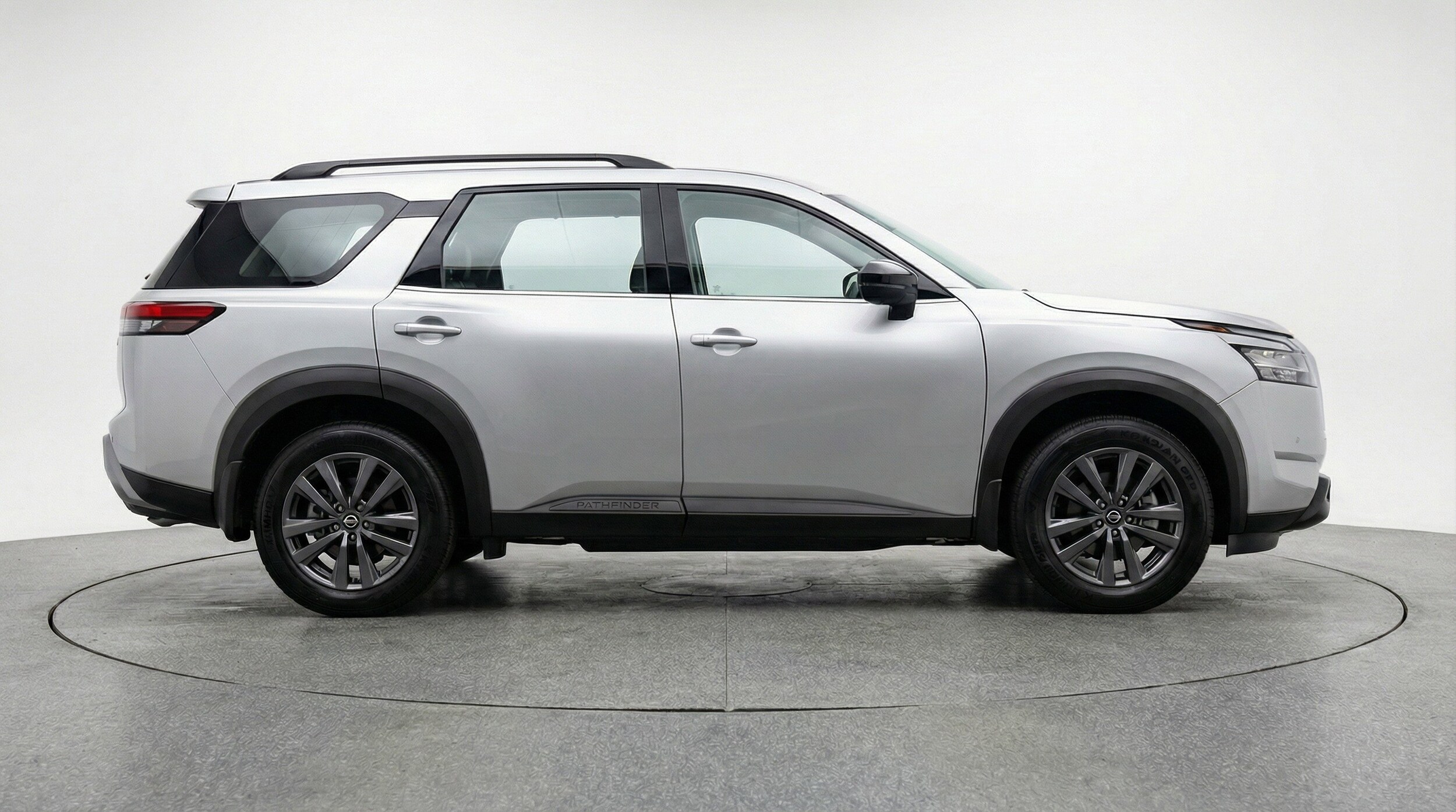 Thumbnail: 2025 Nissan Pathfinder - 11