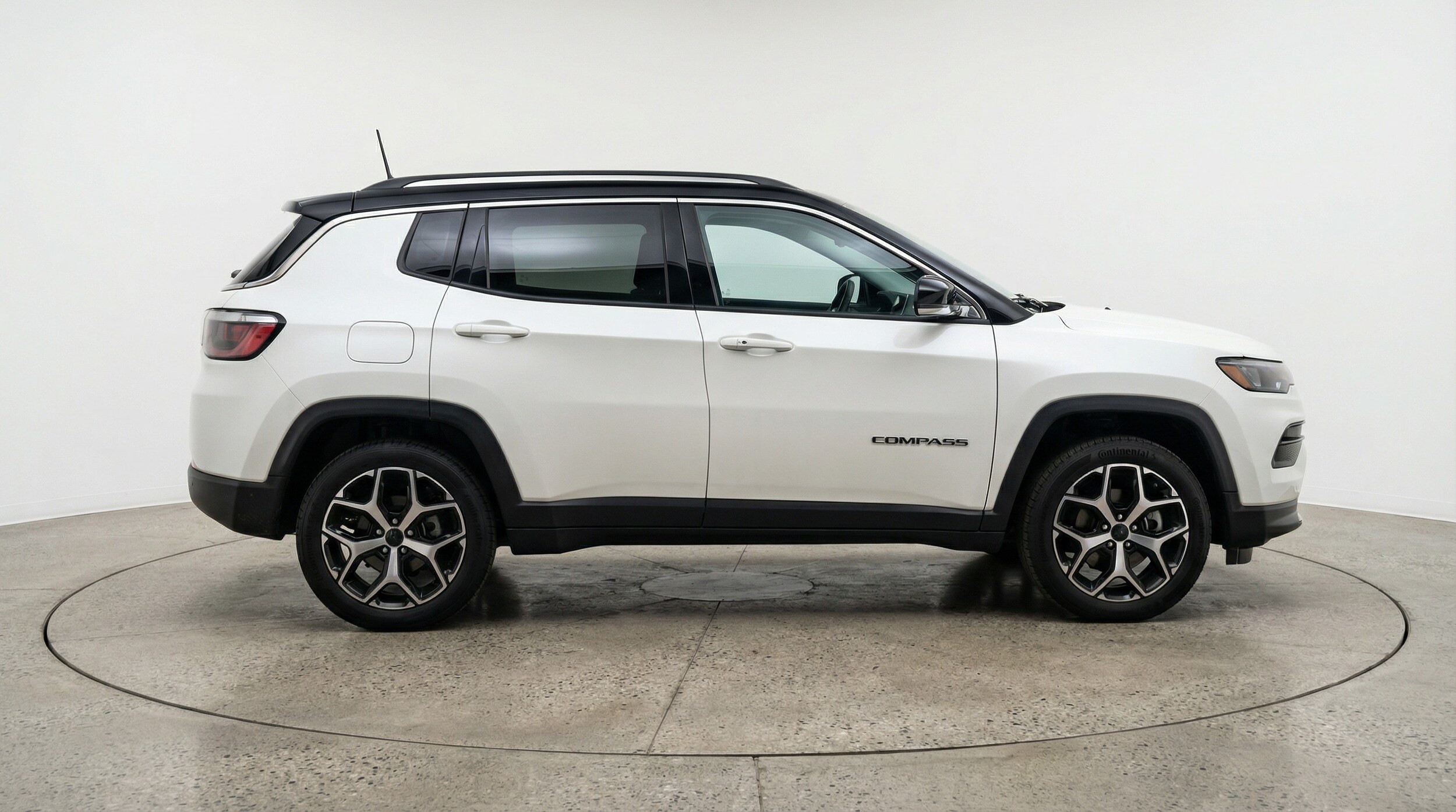 Thumbnail: 2025 Jeep Compass - 8