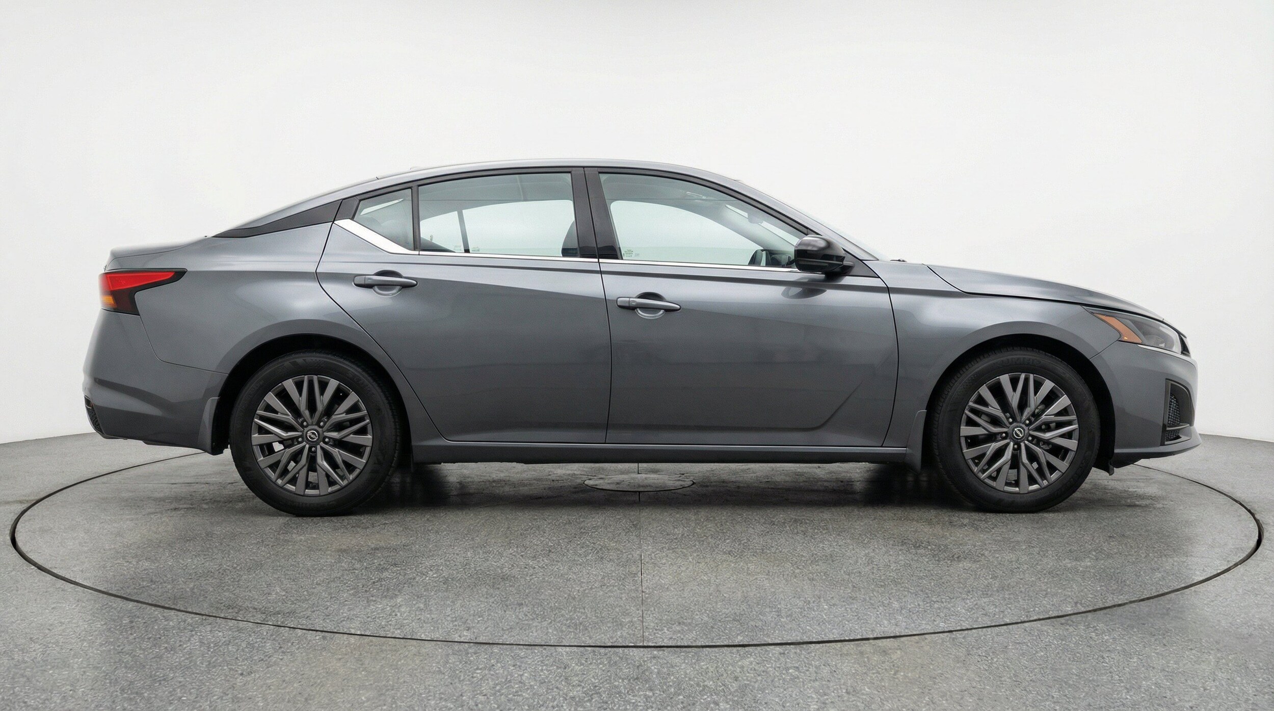 Thumbnail: 2025 Nissan Altima - 11