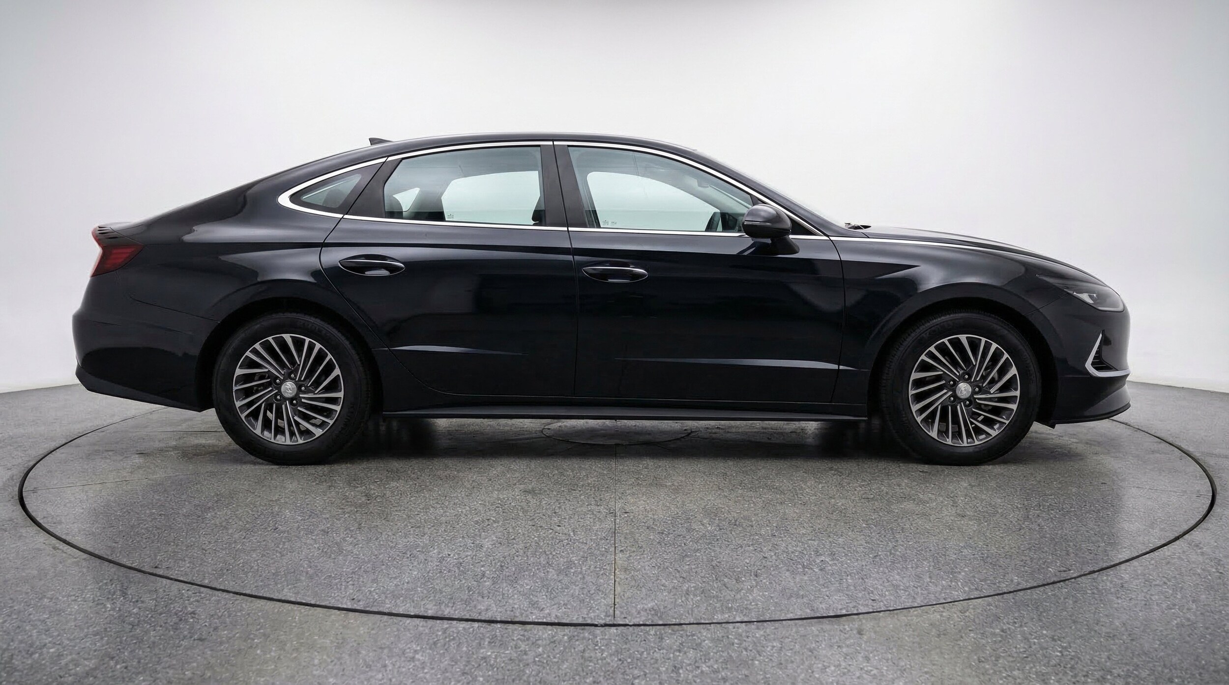 Thumbnail: 2025 Hyundai Sonata - 11