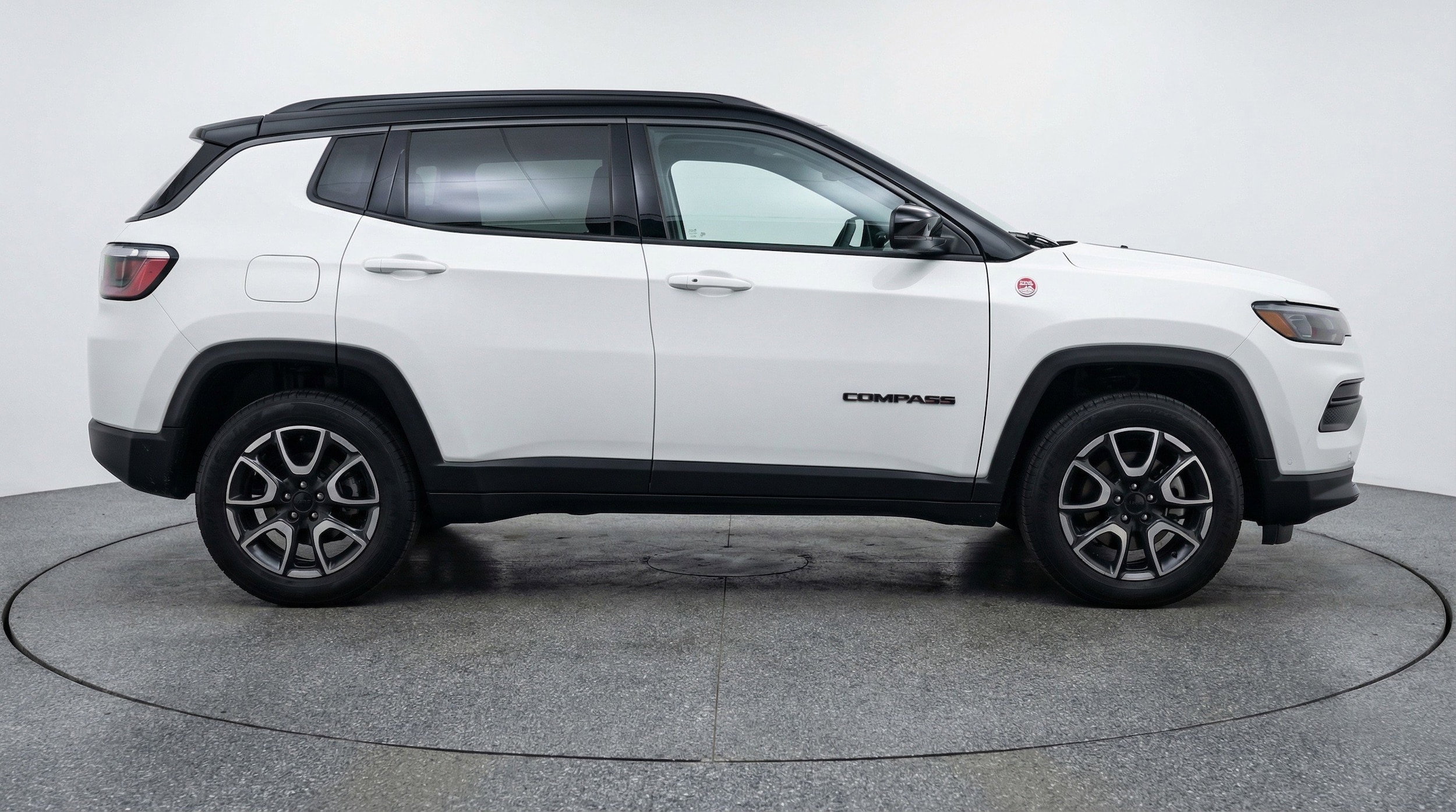 Thumbnail: 2025 Jeep Compass - 11