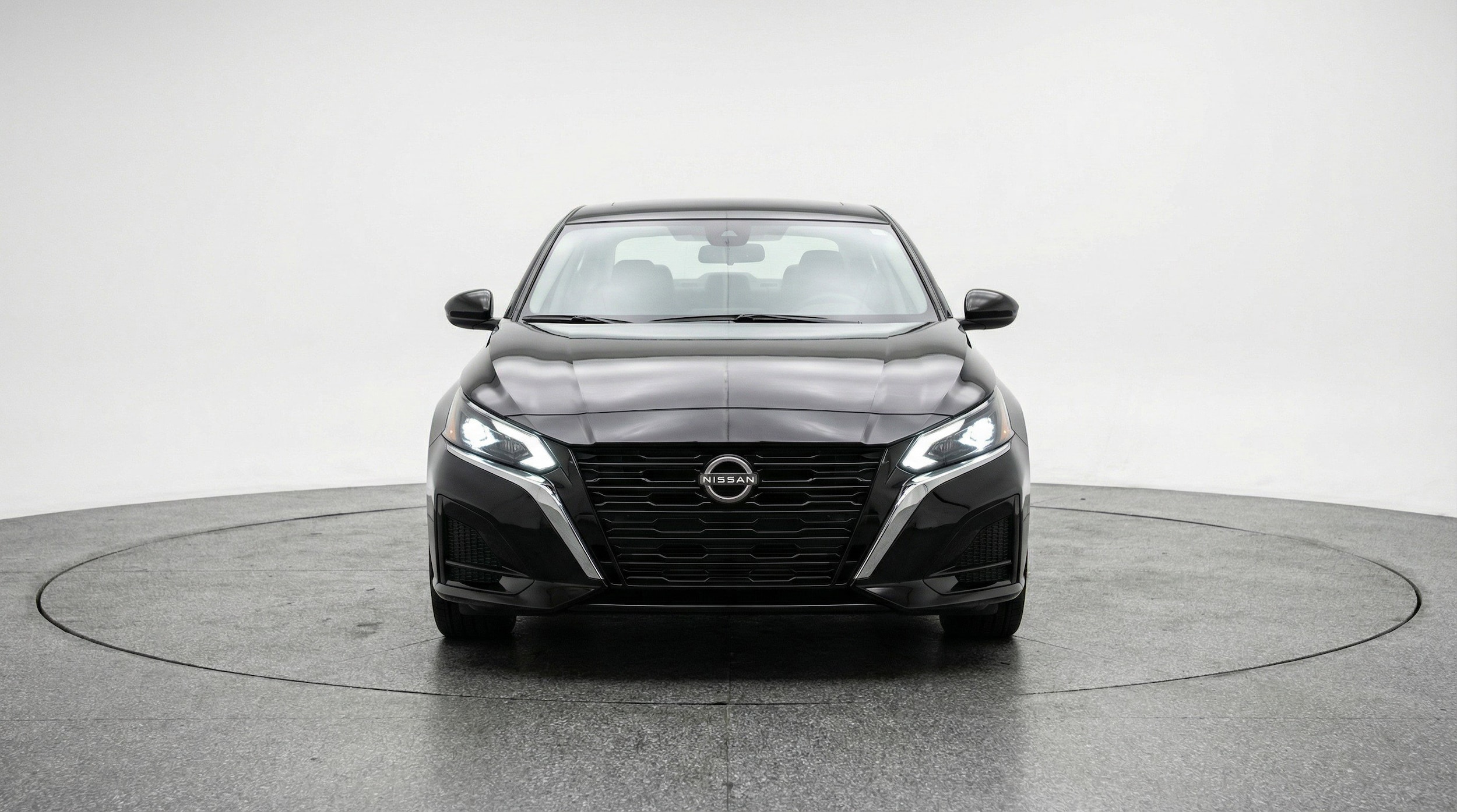 Thumbnail: 2025 Nissan Altima - 2