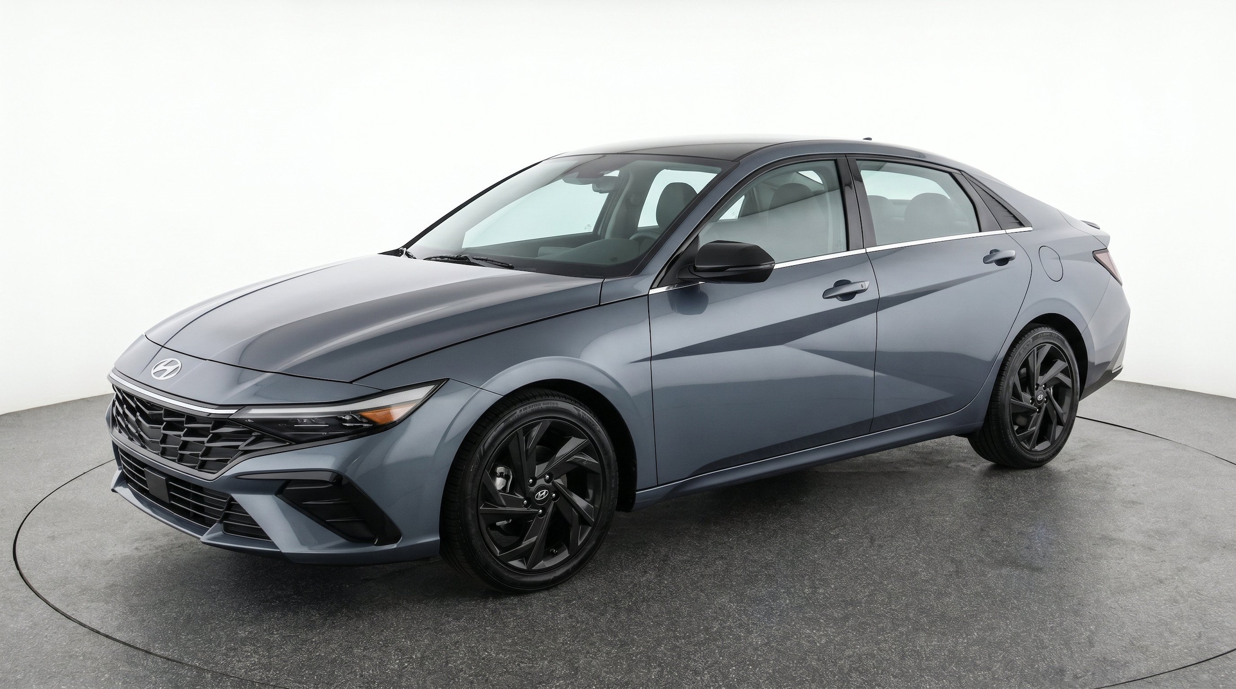 Thumbnail: 2026 Hyundai Elantra - 3