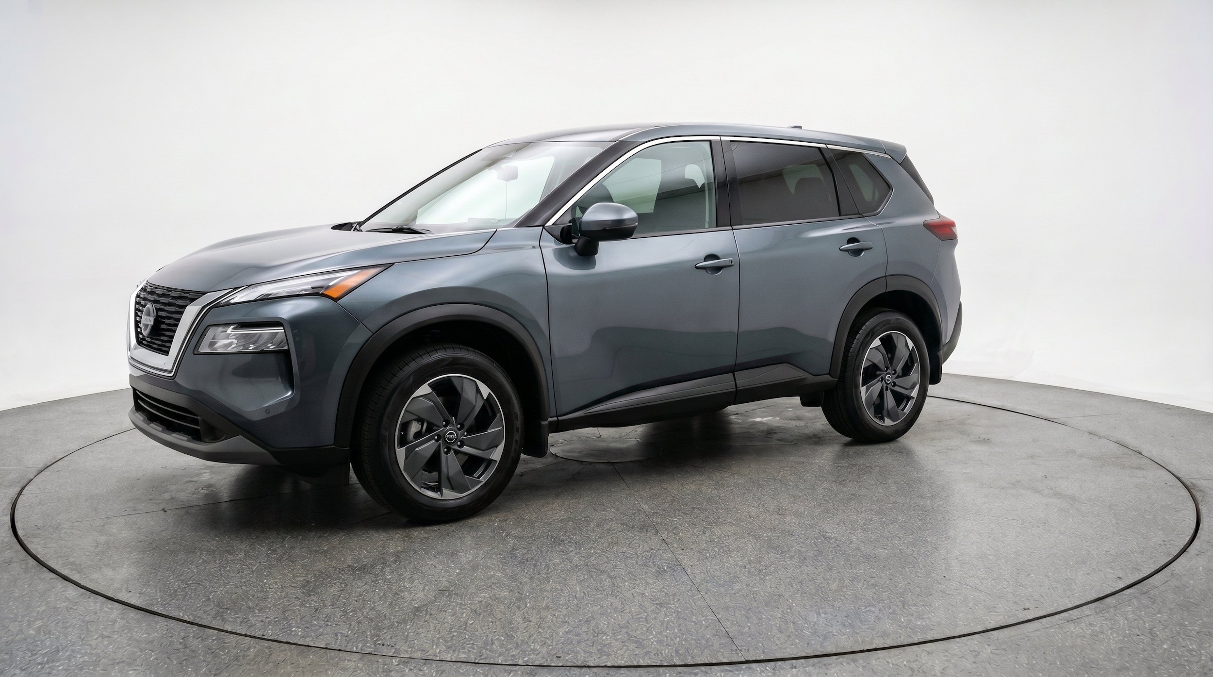Thumbnail: 2025 Nissan Rogue - 3