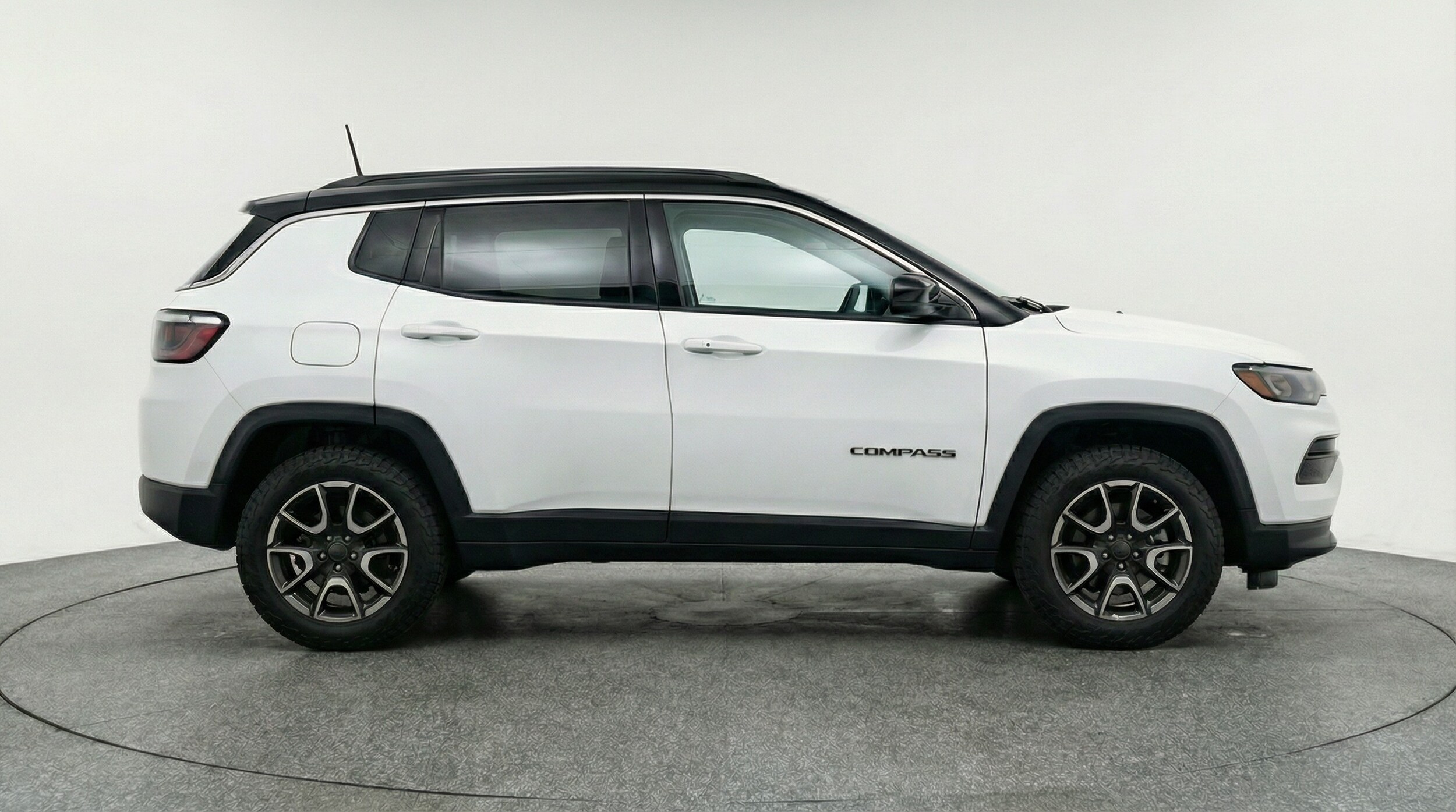 Thumbnail: 2025 Jeep Compass - 8