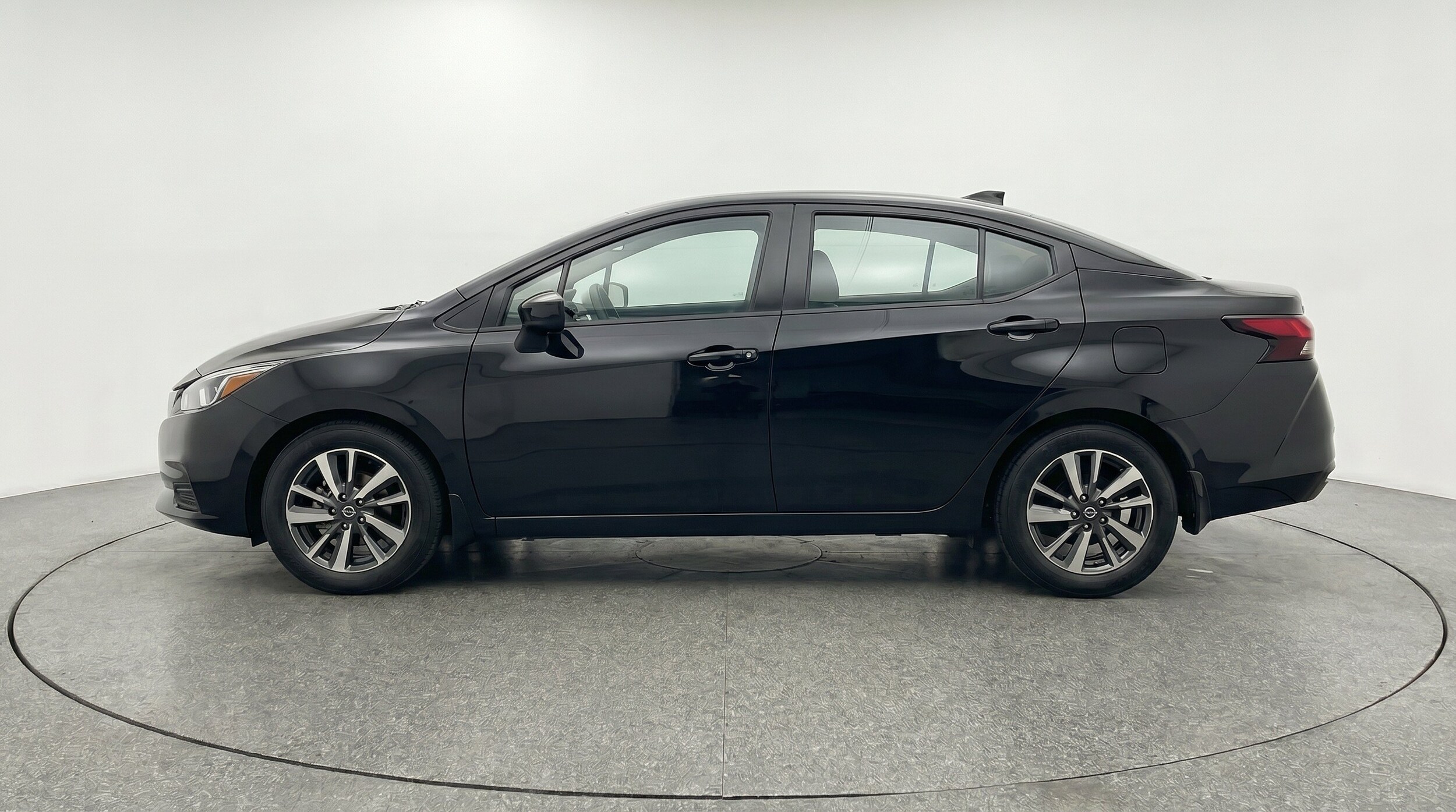 Thumbnail: 2025 Nissan Versa - 5