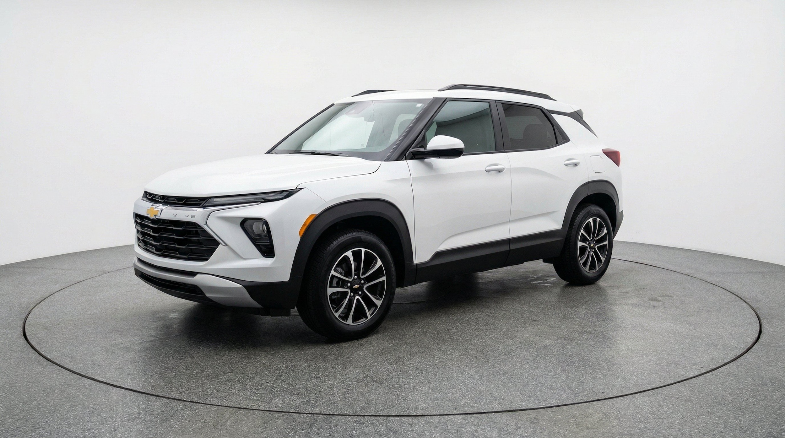 Thumbnail: 2025 Chevrolet TrailBlazer - 3