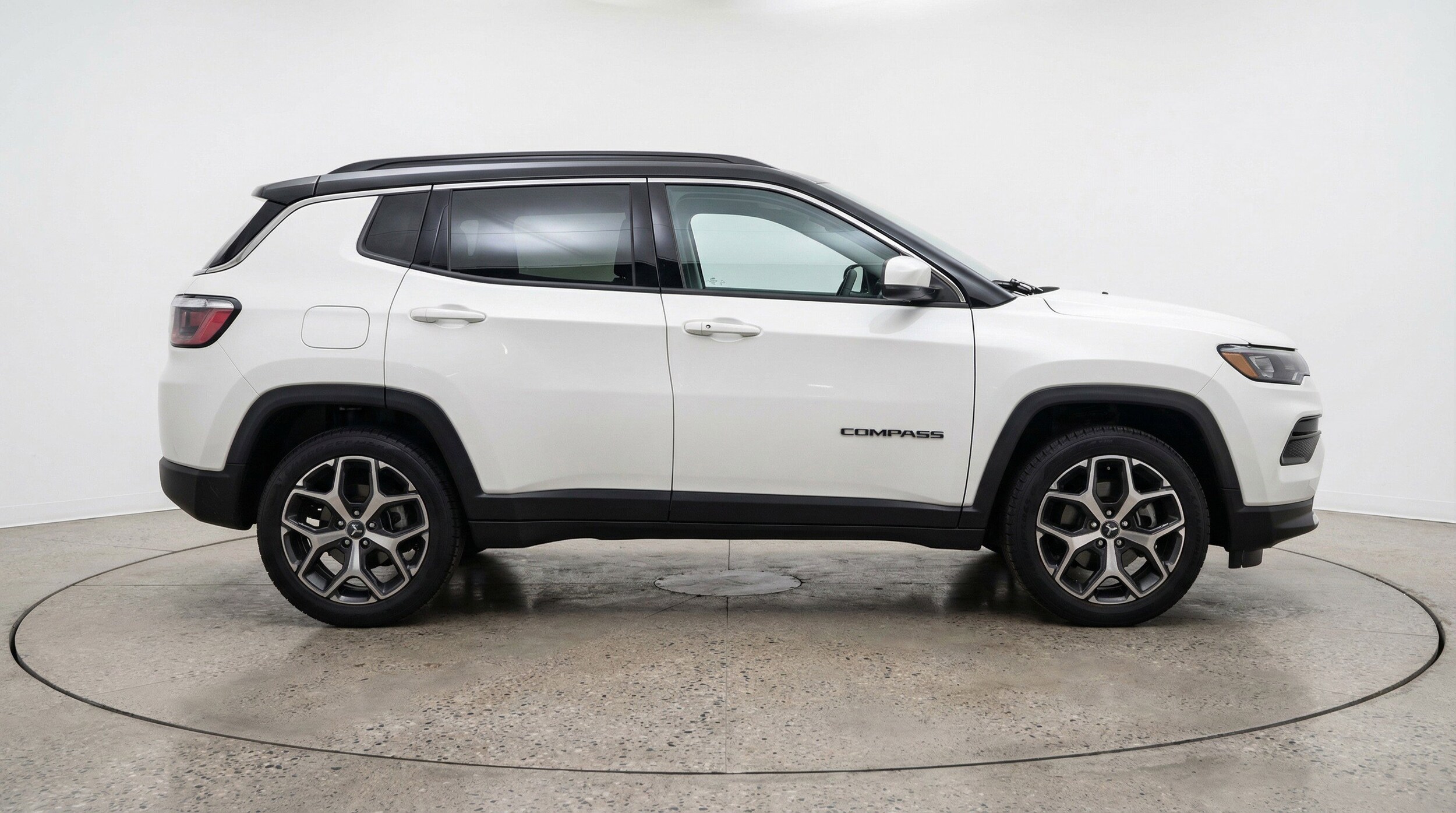 Thumbnail: 2025 Jeep Compass - 11