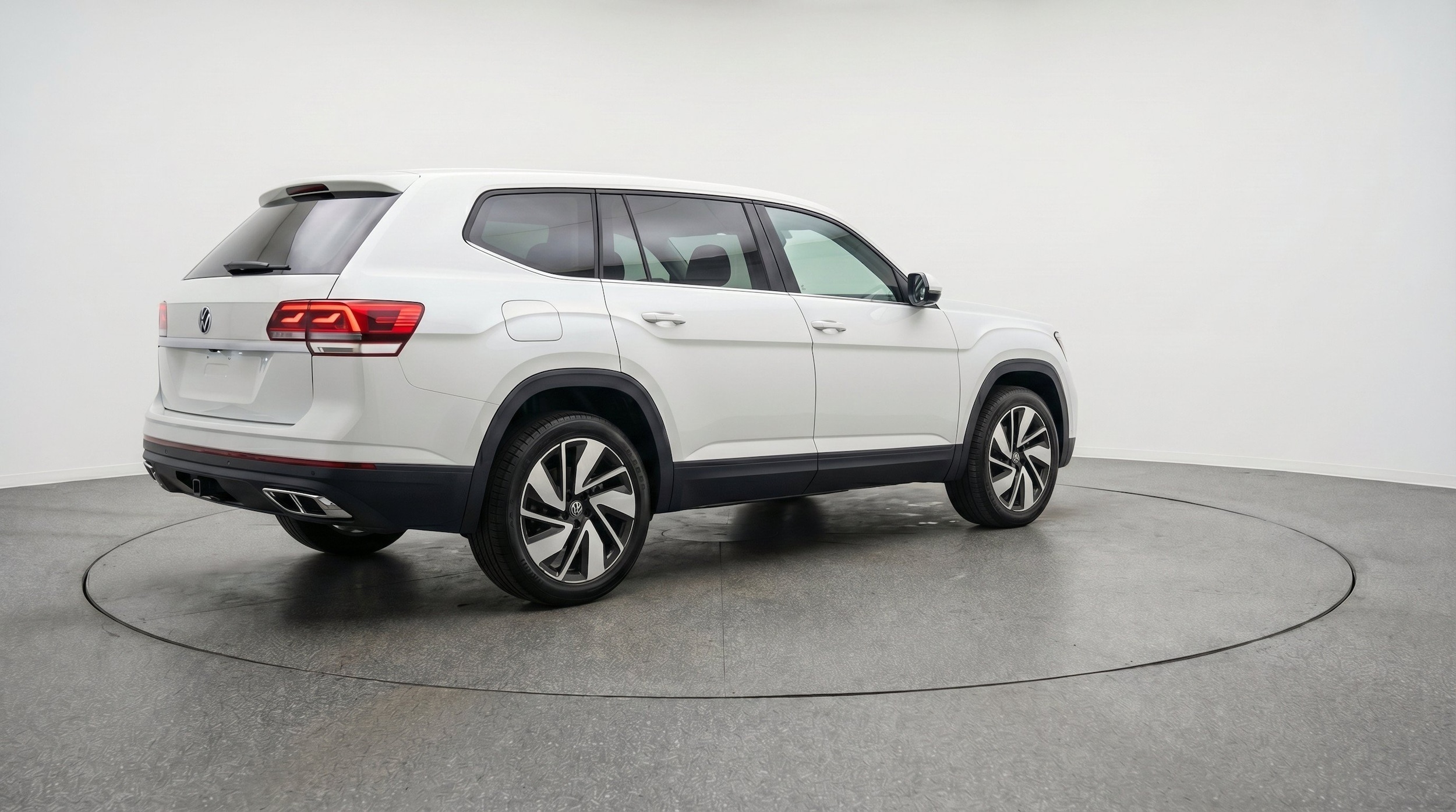 Thumbnail: 2026 Volkswagen Atlas - 9