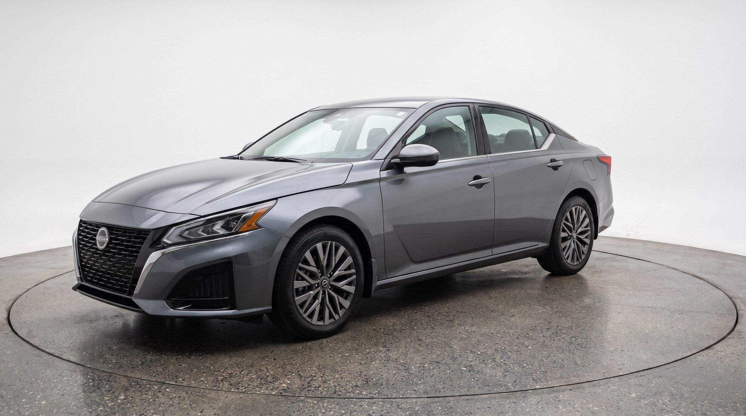 Thumbnail: 2025 Nissan Altima - 3