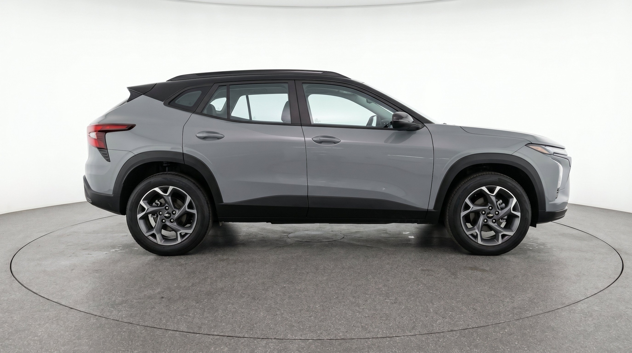 Thumbnail: 2025 Chevrolet Trax - 11