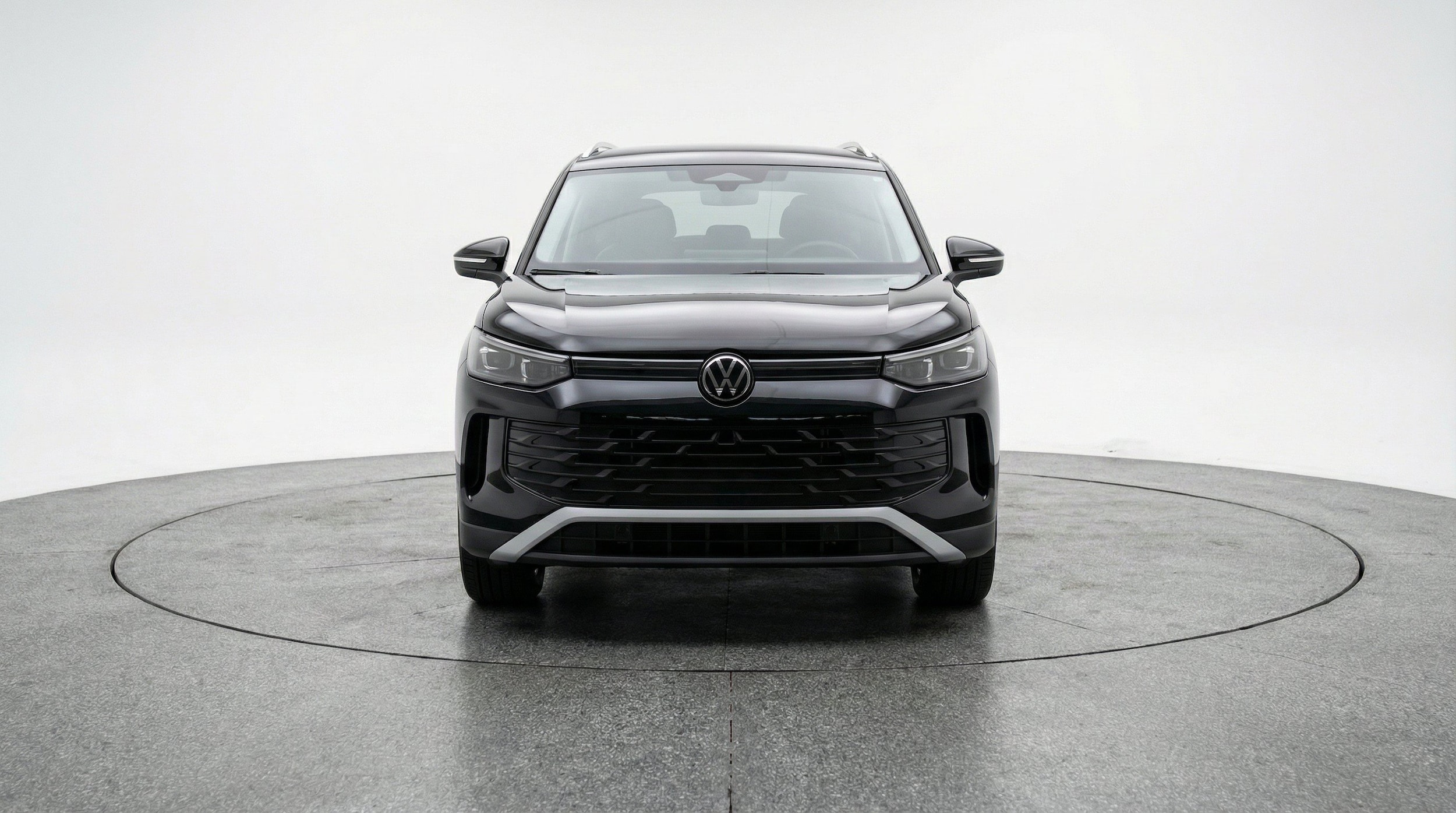 Thumbnail: 2026 Volkswagen Tiguan - 2