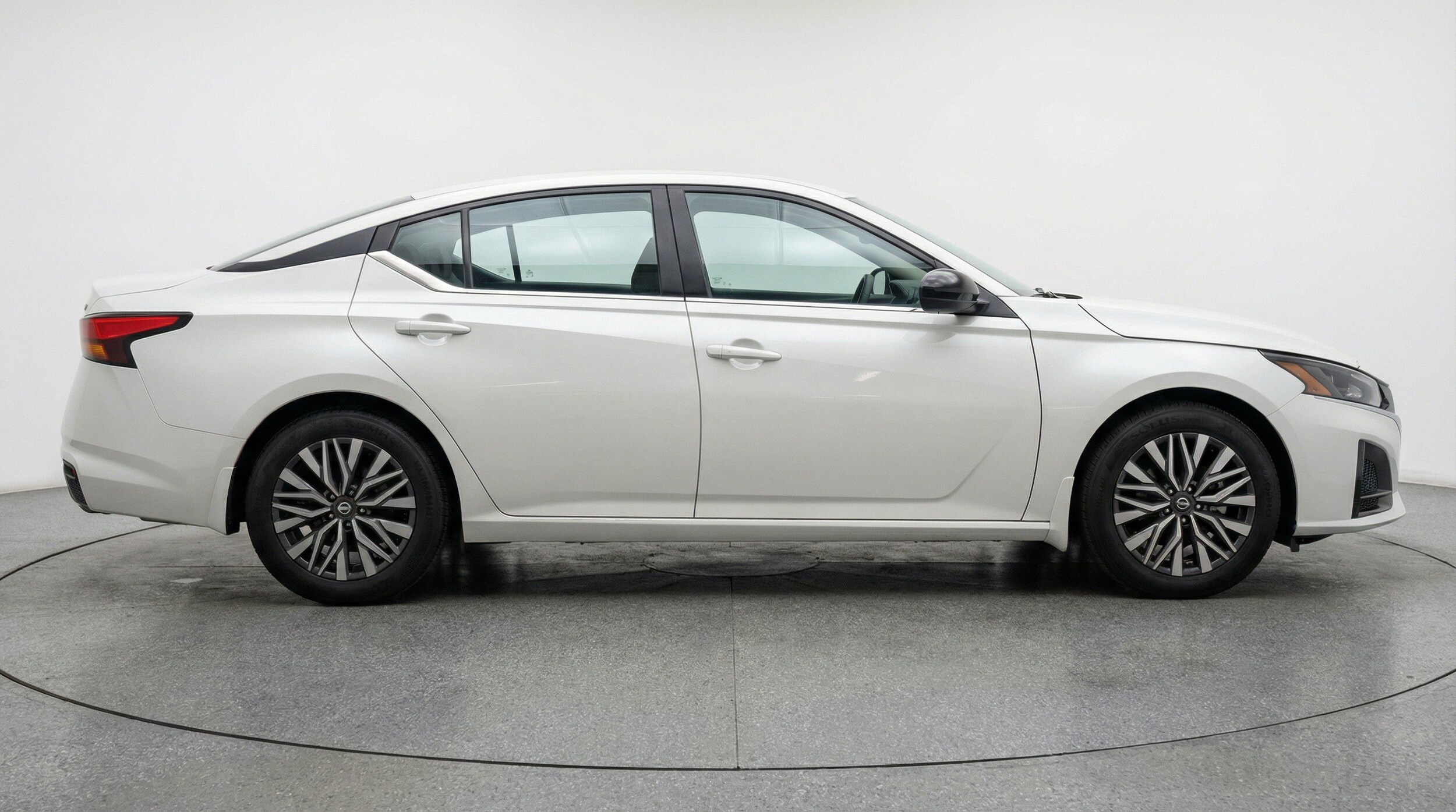 Thumbnail: 2025 Nissan Altima - 11
