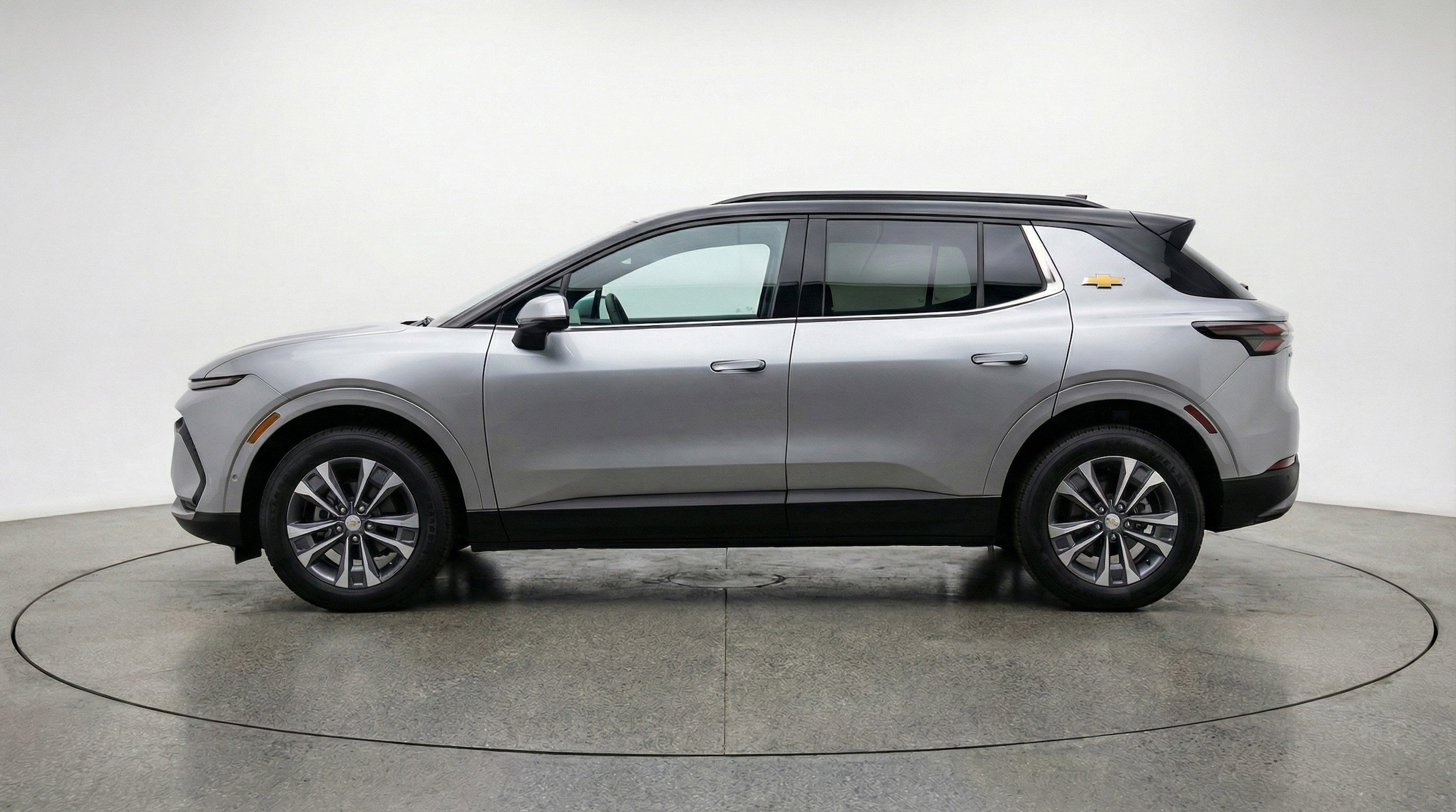 Thumbnail: 2025 Chevrolet Equinox - 5