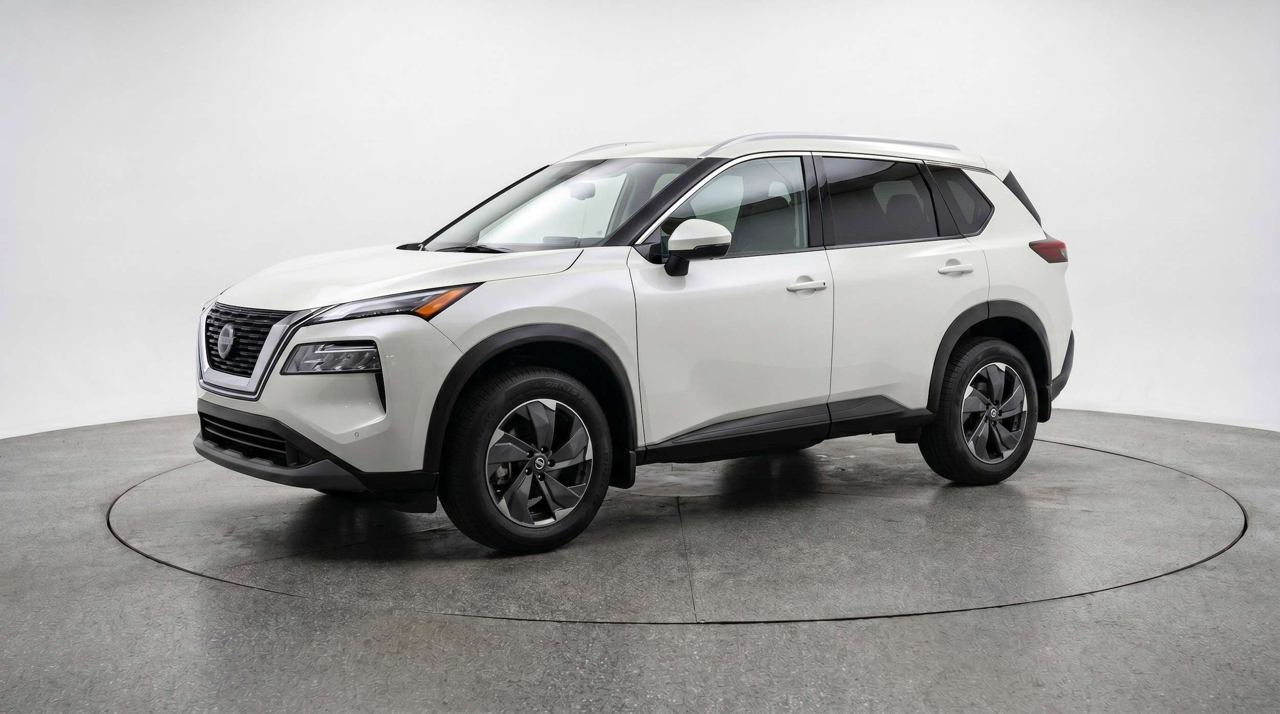 Thumbnail: 2025 Nissan Rogue - 3