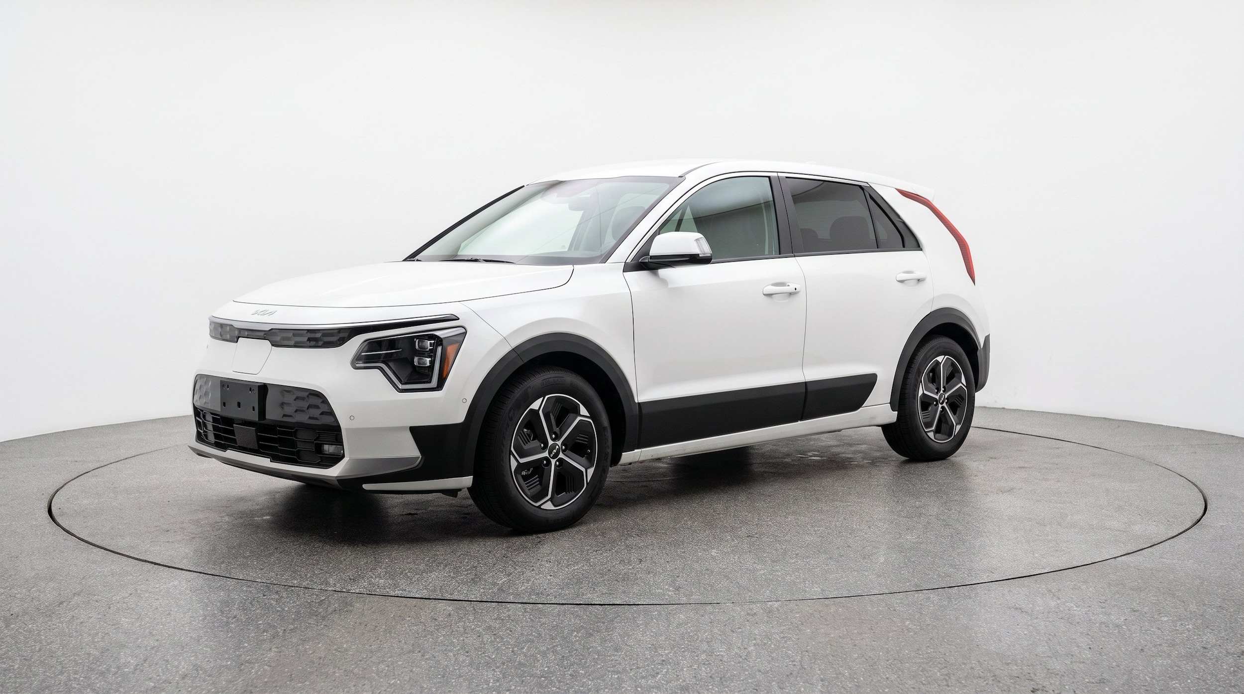 Thumbnail: 2026 Kia Niro - 3