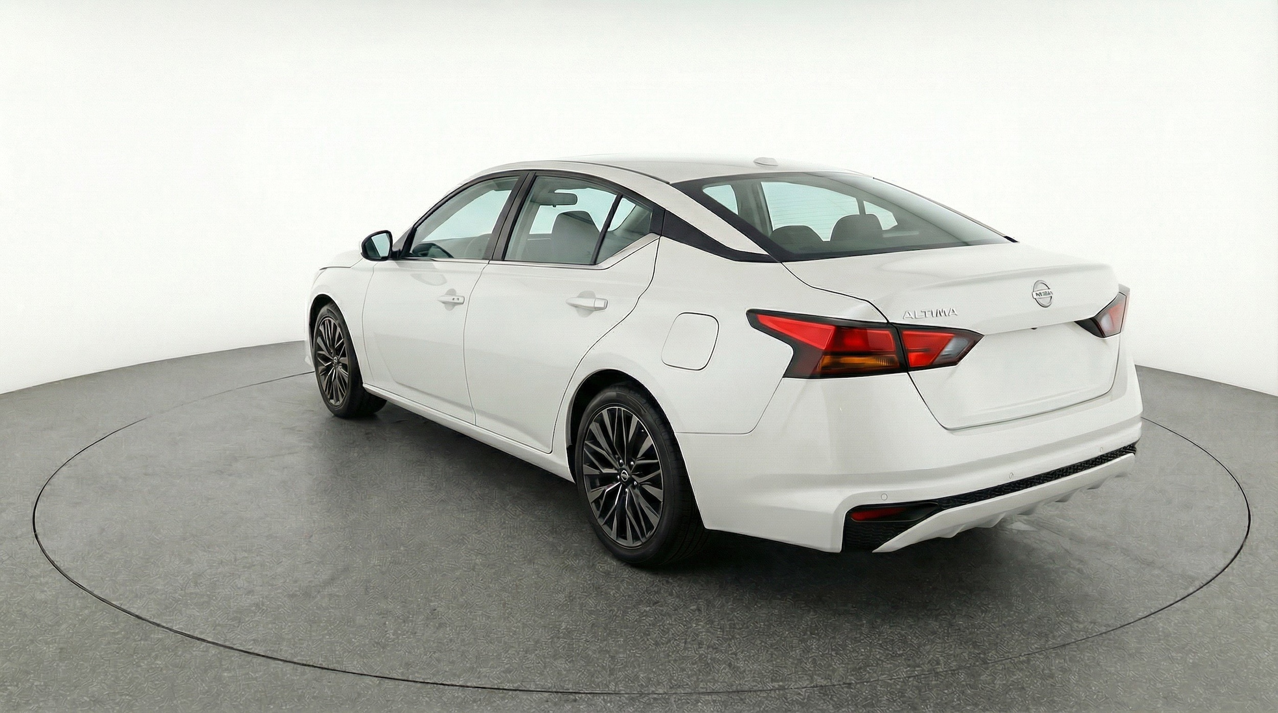 Thumbnail: 2025 Nissan Altima - 6