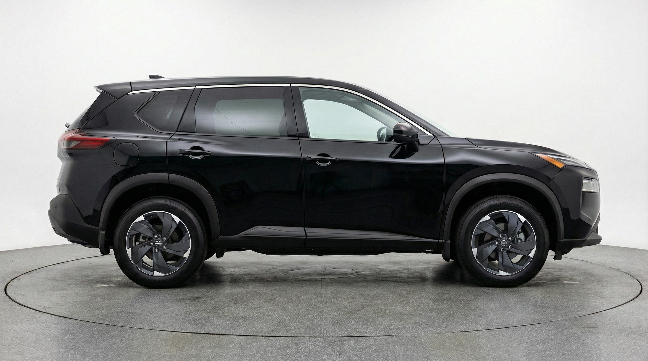 Thumbnail: 2025 Nissan Rogue - 8