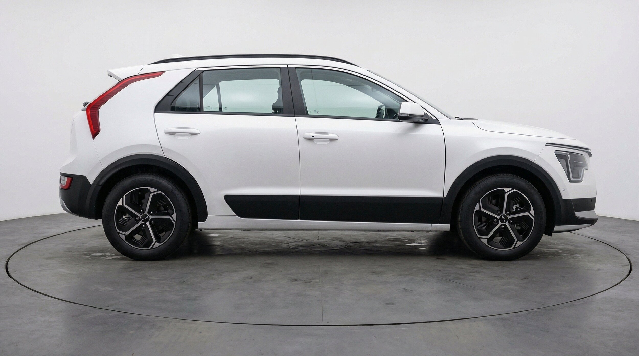 Thumbnail: 2026 Kia Niro - 11