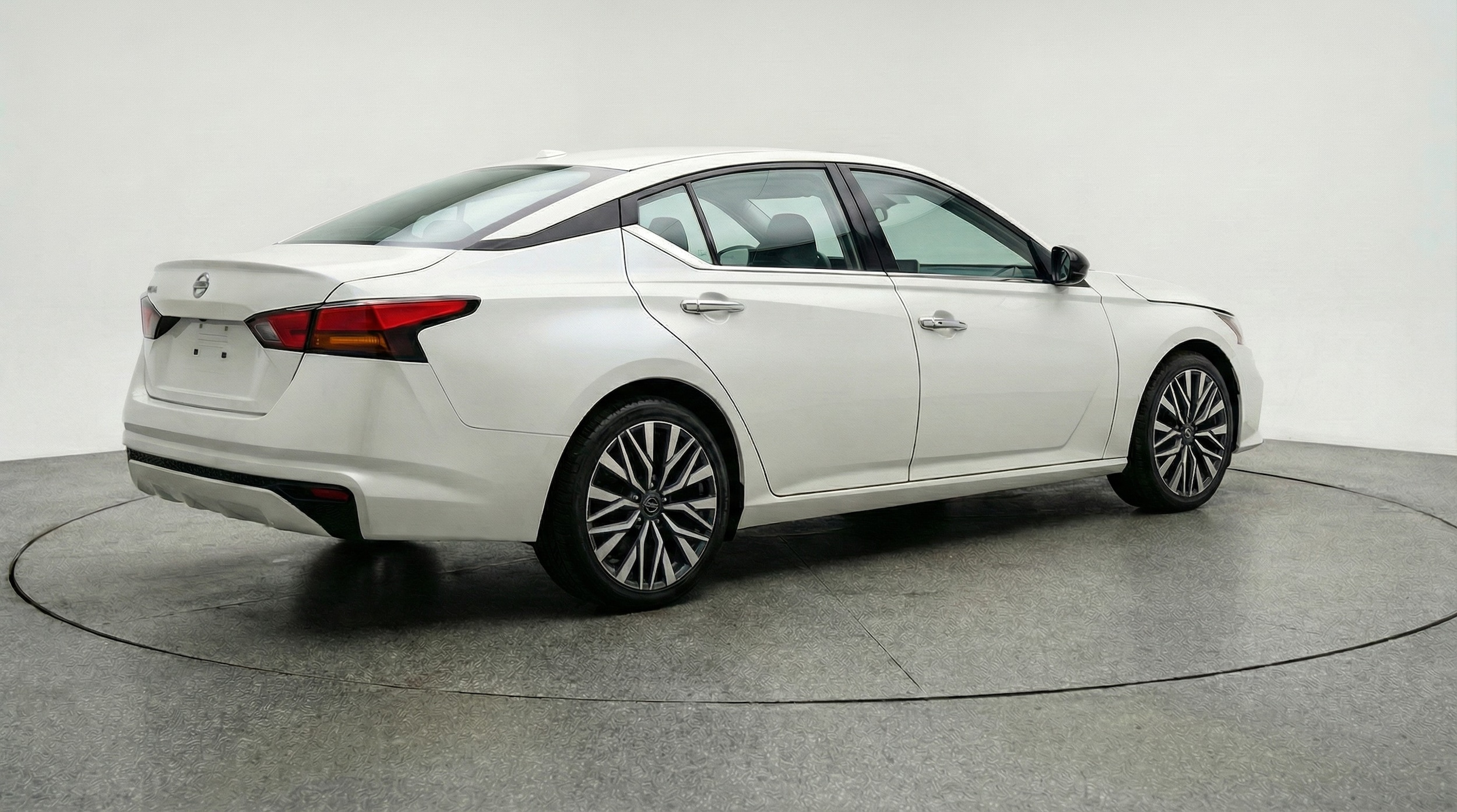 Thumbnail: 2025 Nissan Altima - 7