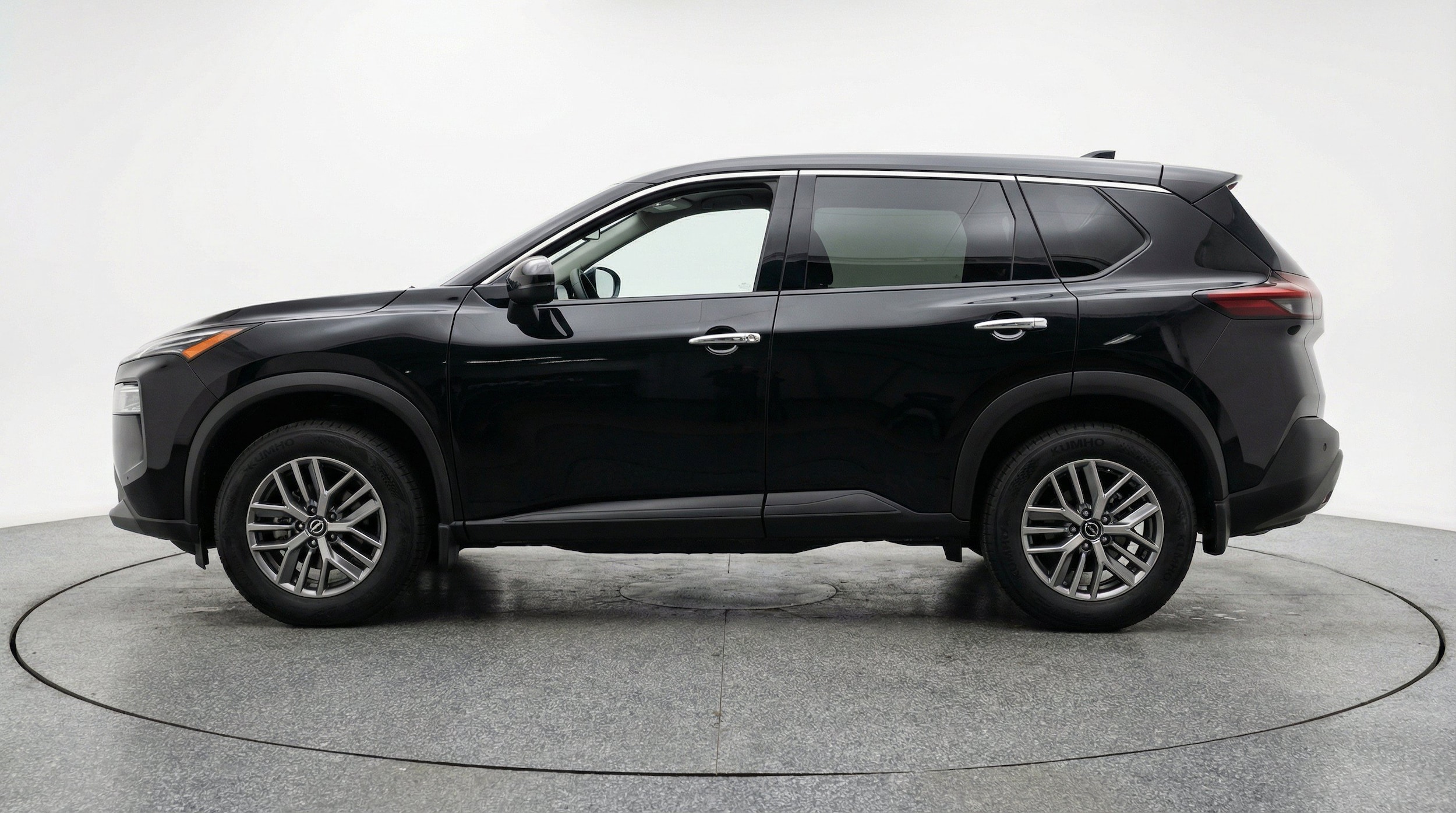 Thumbnail: 2026 Nissan Rogue - 5