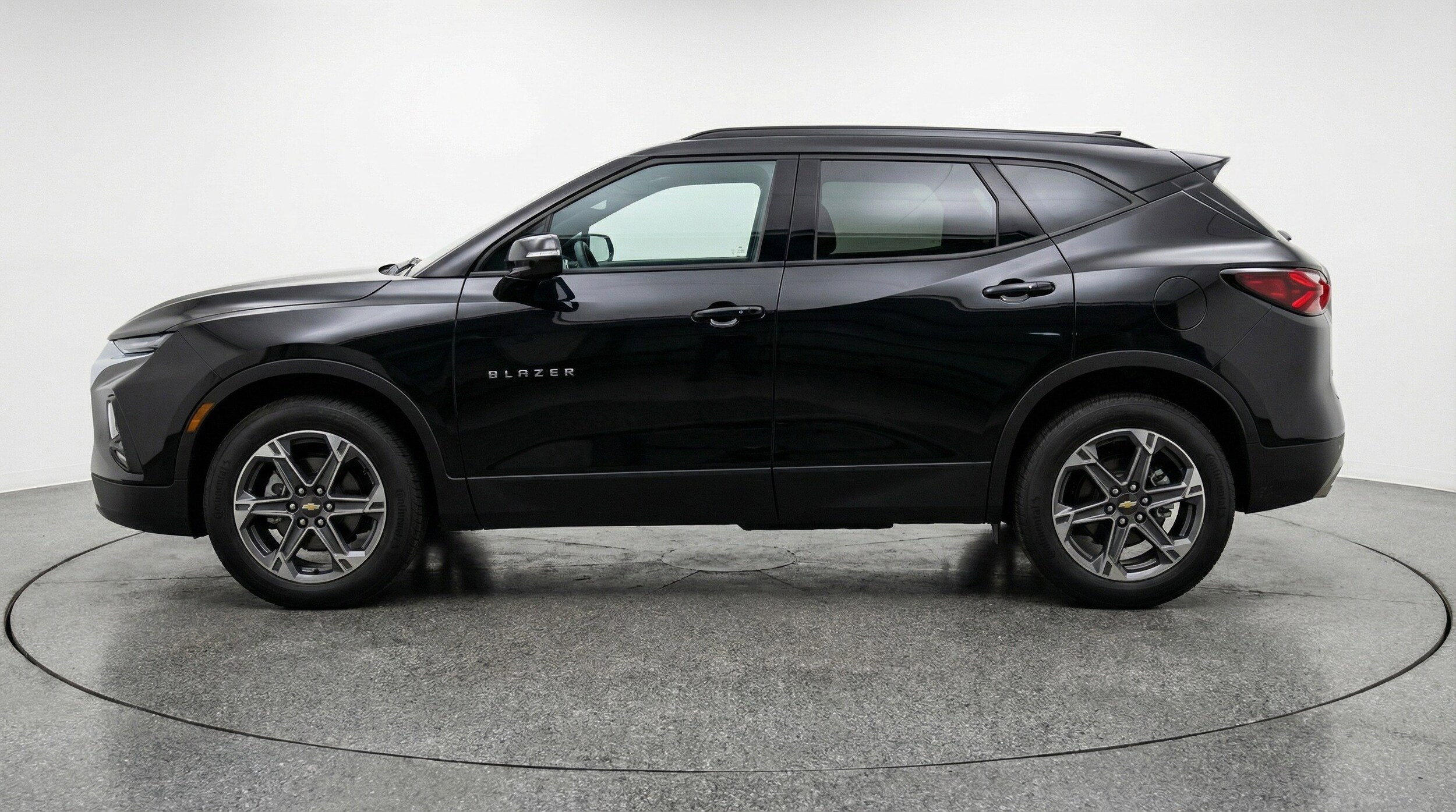 Thumbnail: 2025 Chevrolet Blazer - 5