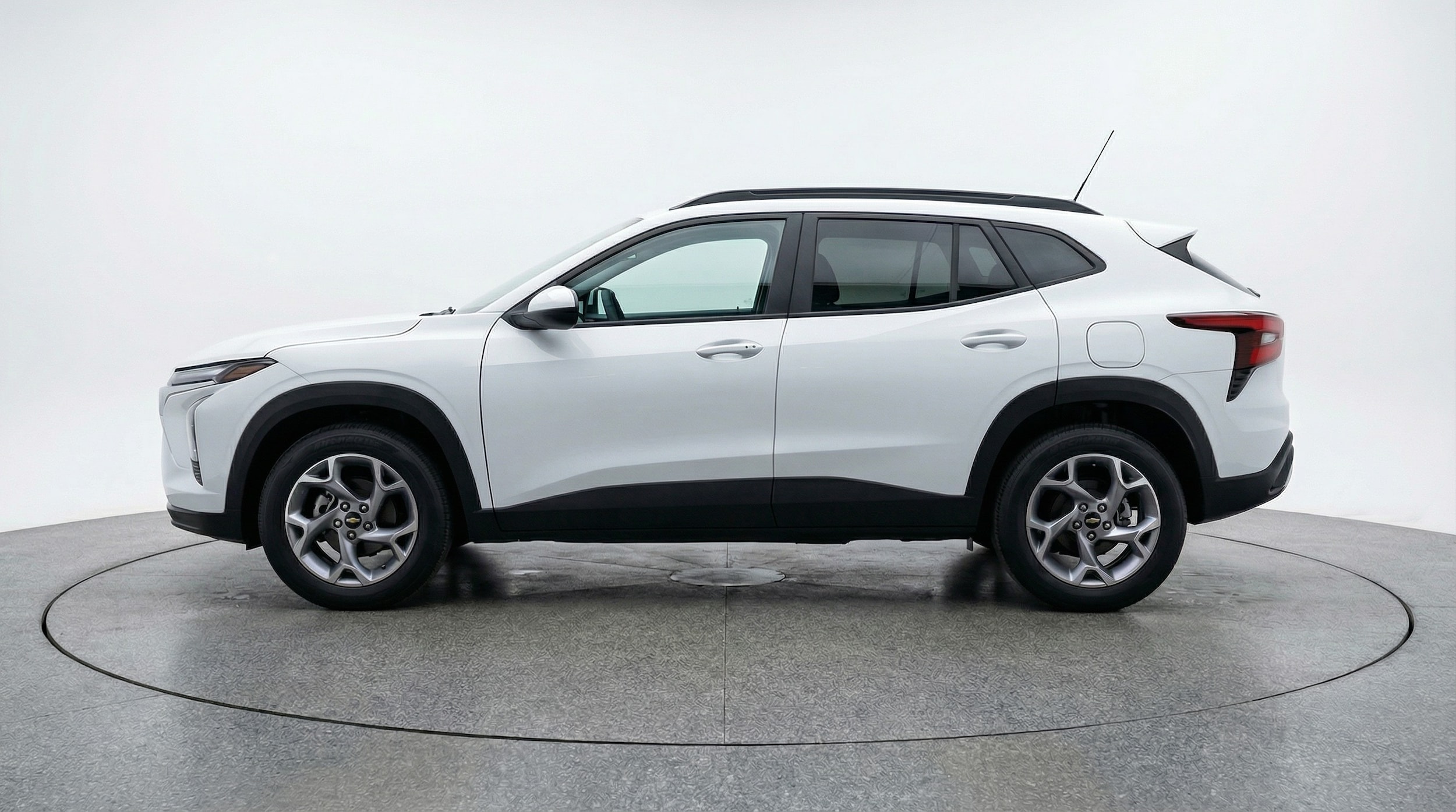 Thumbnail: 2025 Chevrolet Trax - 4