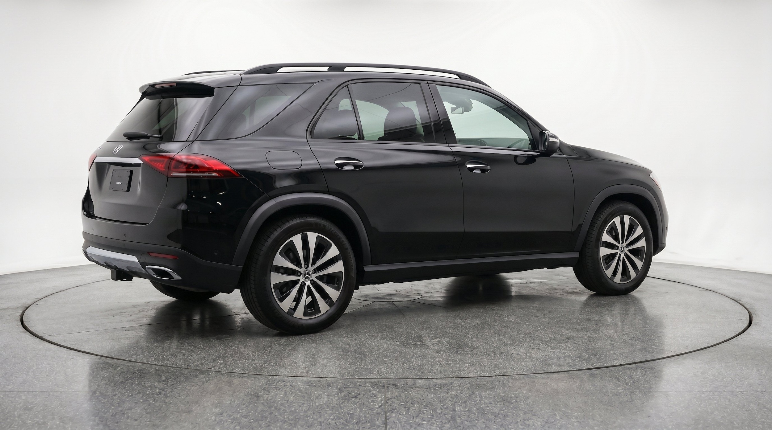Thumbnail: 2026 Mercedes-Benz GLE - 9