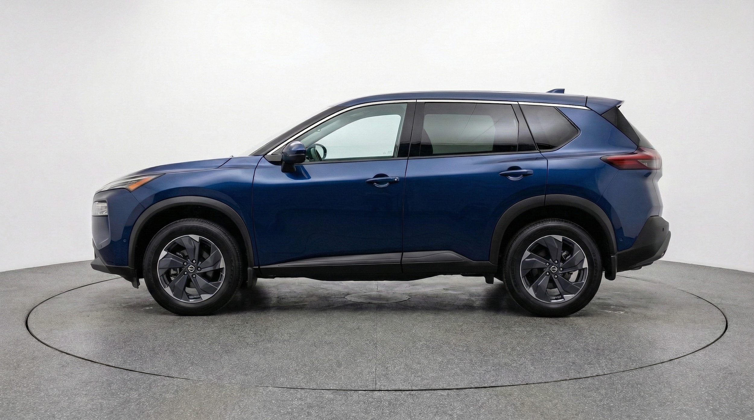 Thumbnail: 2025 Nissan Rogue - 4