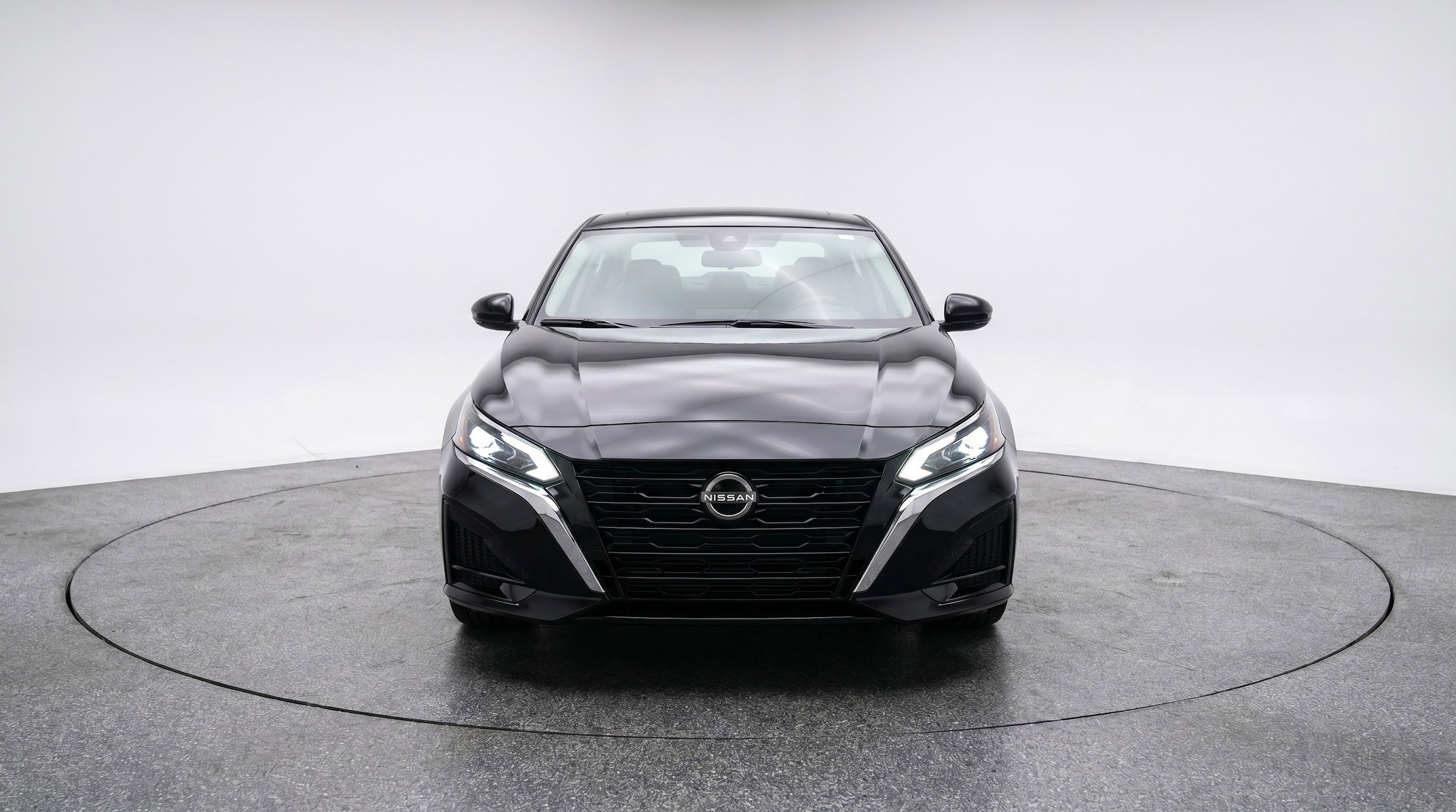 Thumbnail: 2025 Nissan Altima - 2