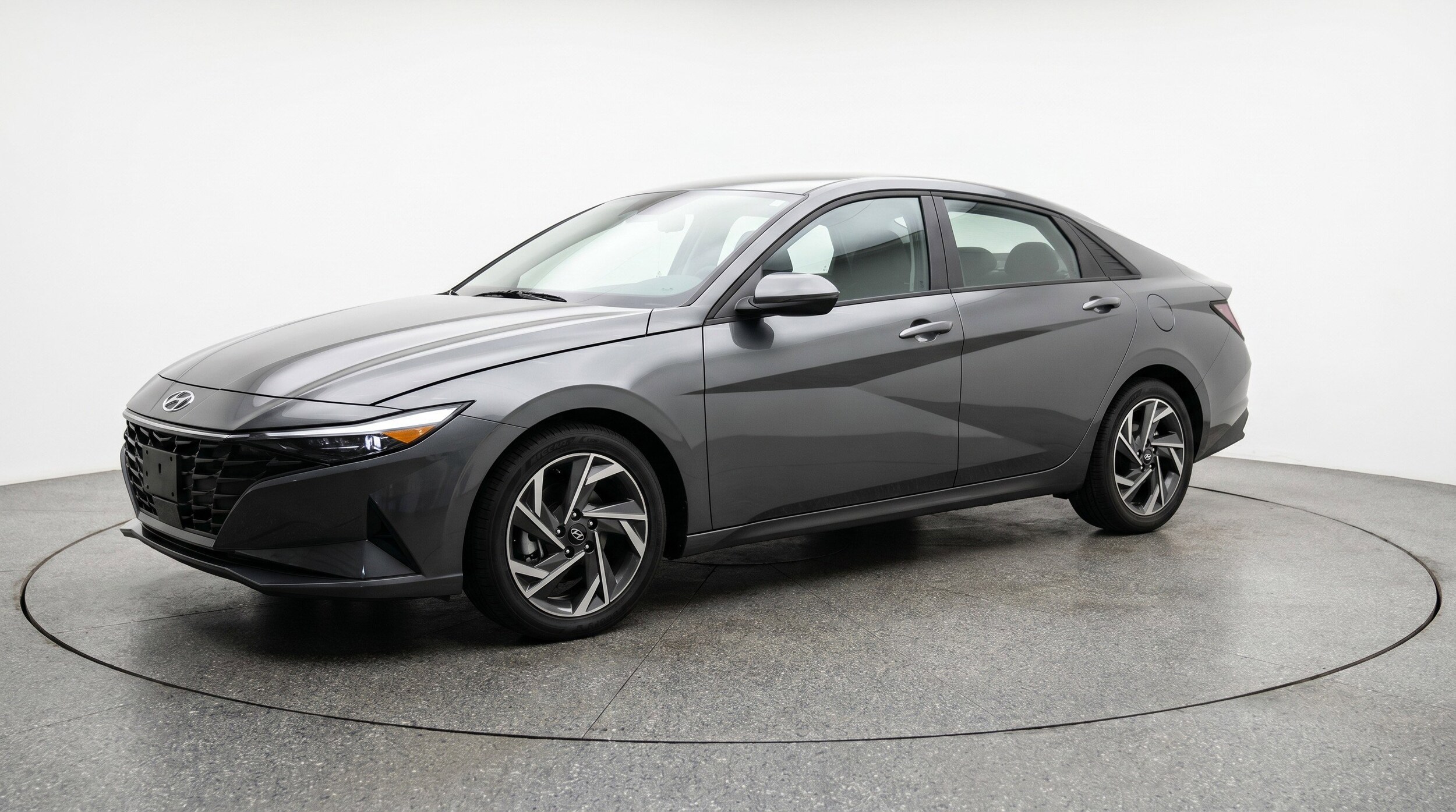 Thumbnail: 2025 Hyundai Elantra - 3