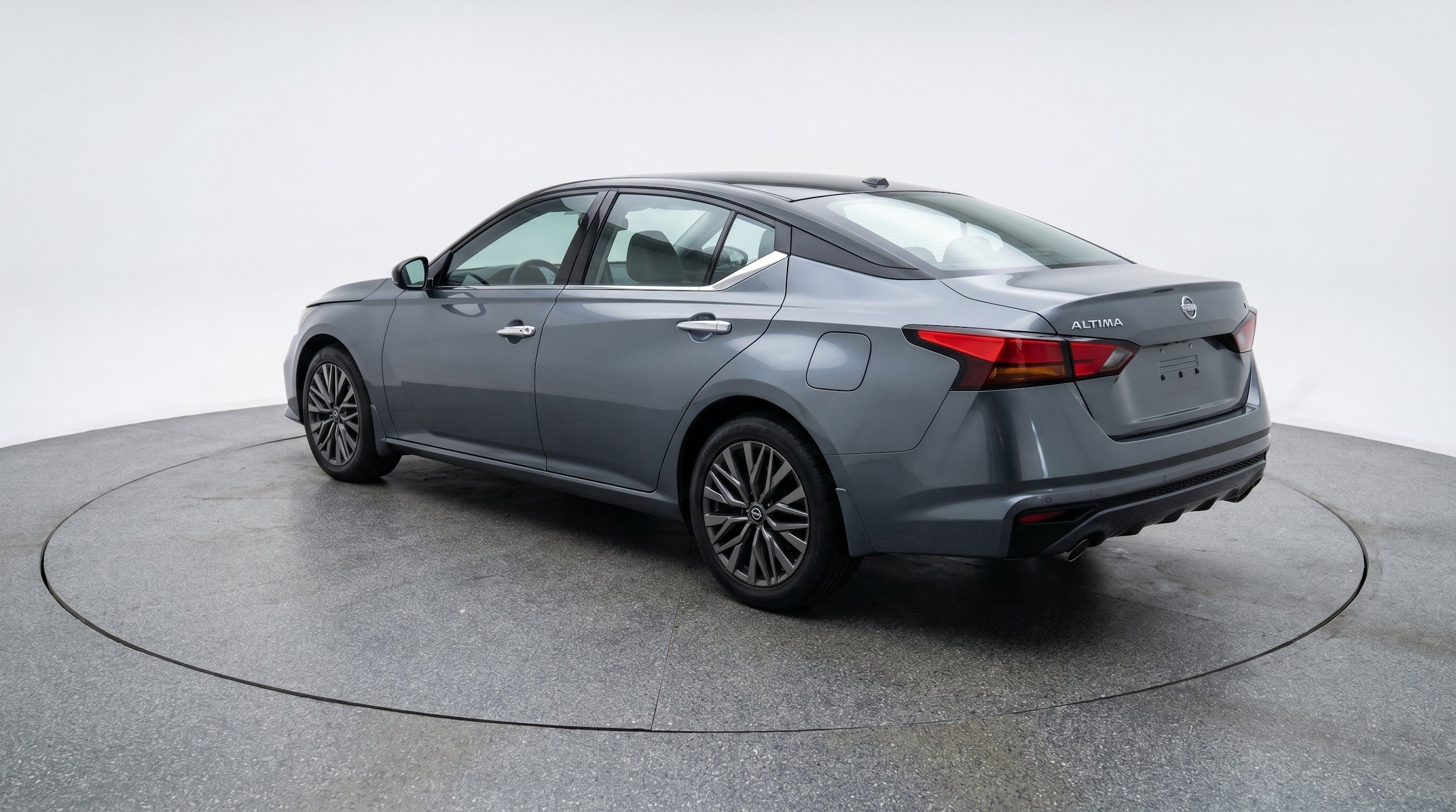 Thumbnail: 2025 Nissan Altima - 6