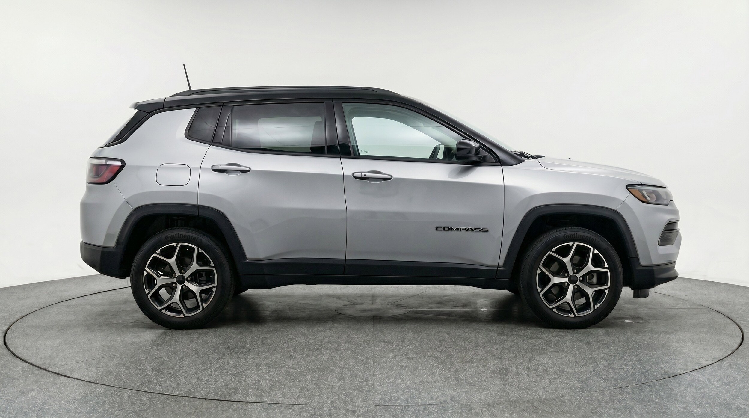 Thumbnail: 2025 Jeep Compass - 11