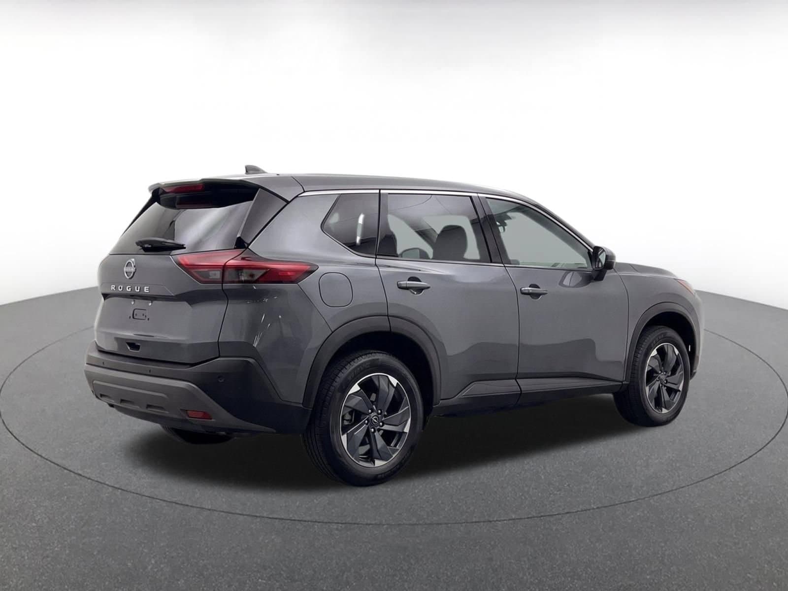 Thumbnail: 2025 Nissan Rogue - 8