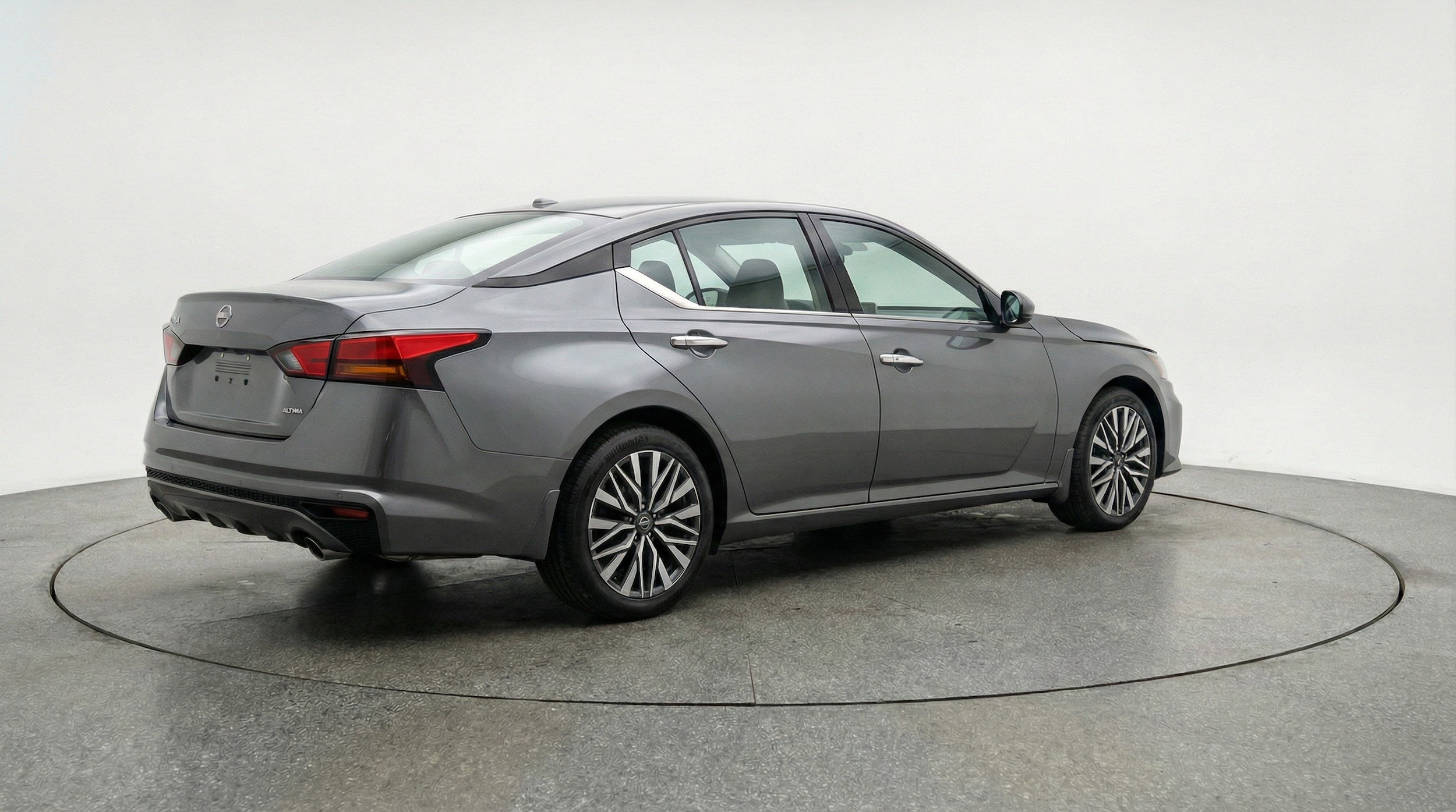 Thumbnail: 2025 Nissan Altima - 9