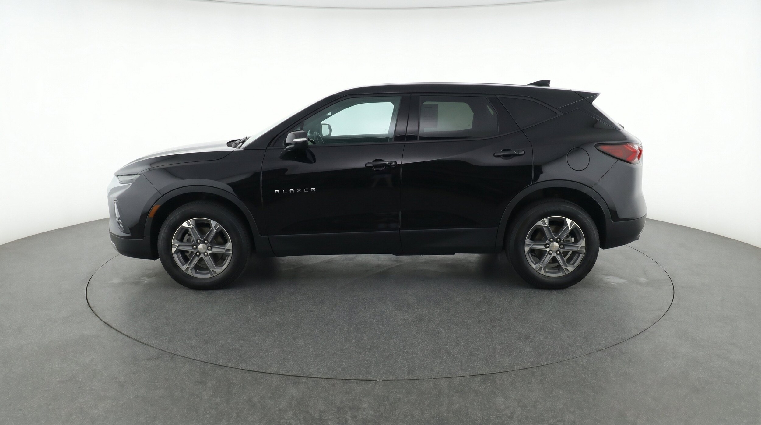 Thumbnail: 2025 Chevrolet Blazer - 5