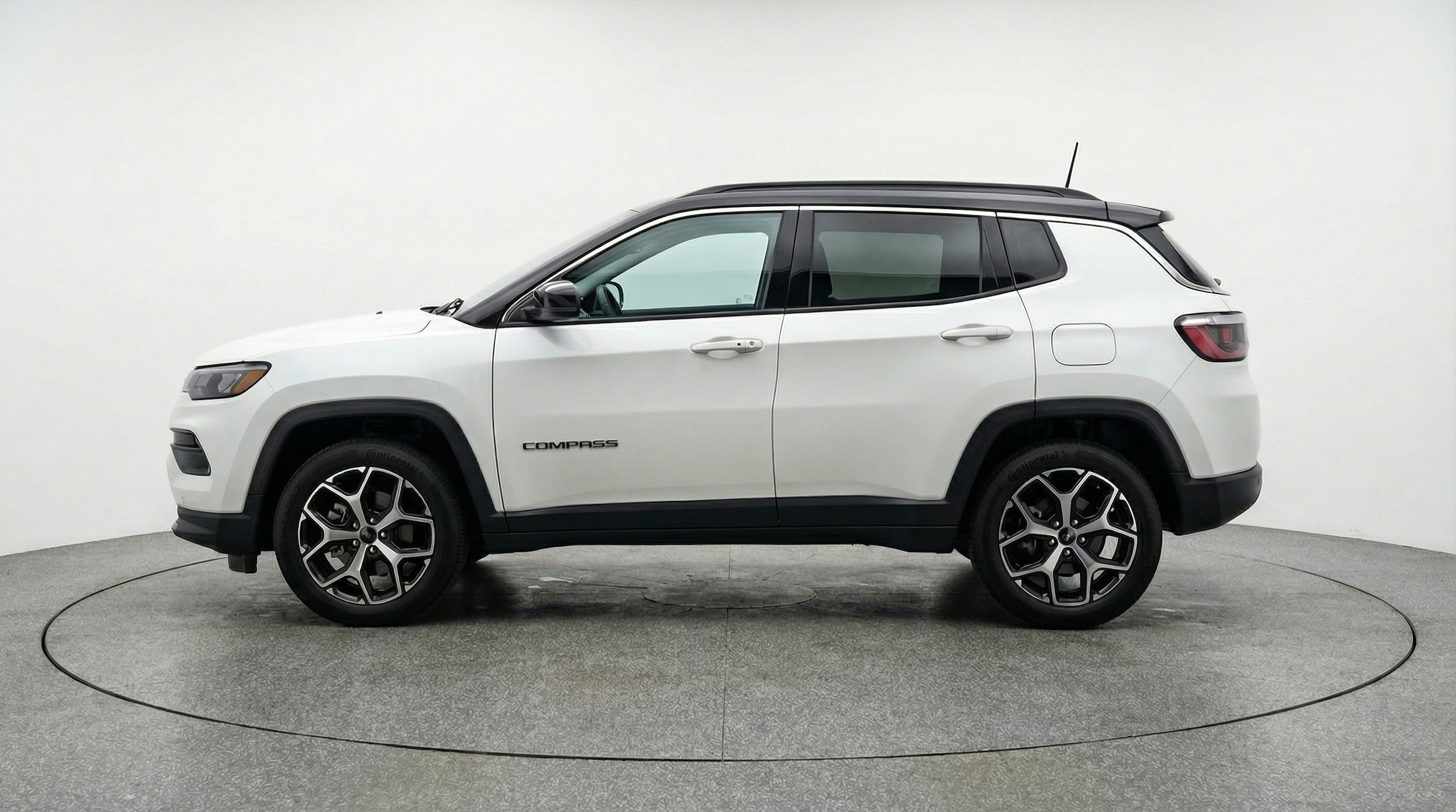 Thumbnail: 2025 Jeep Compass - 4
