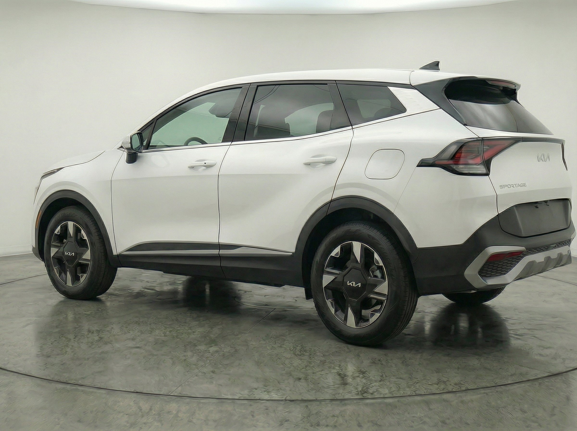 Thumbnail: 2026 Kia Sportage - 6