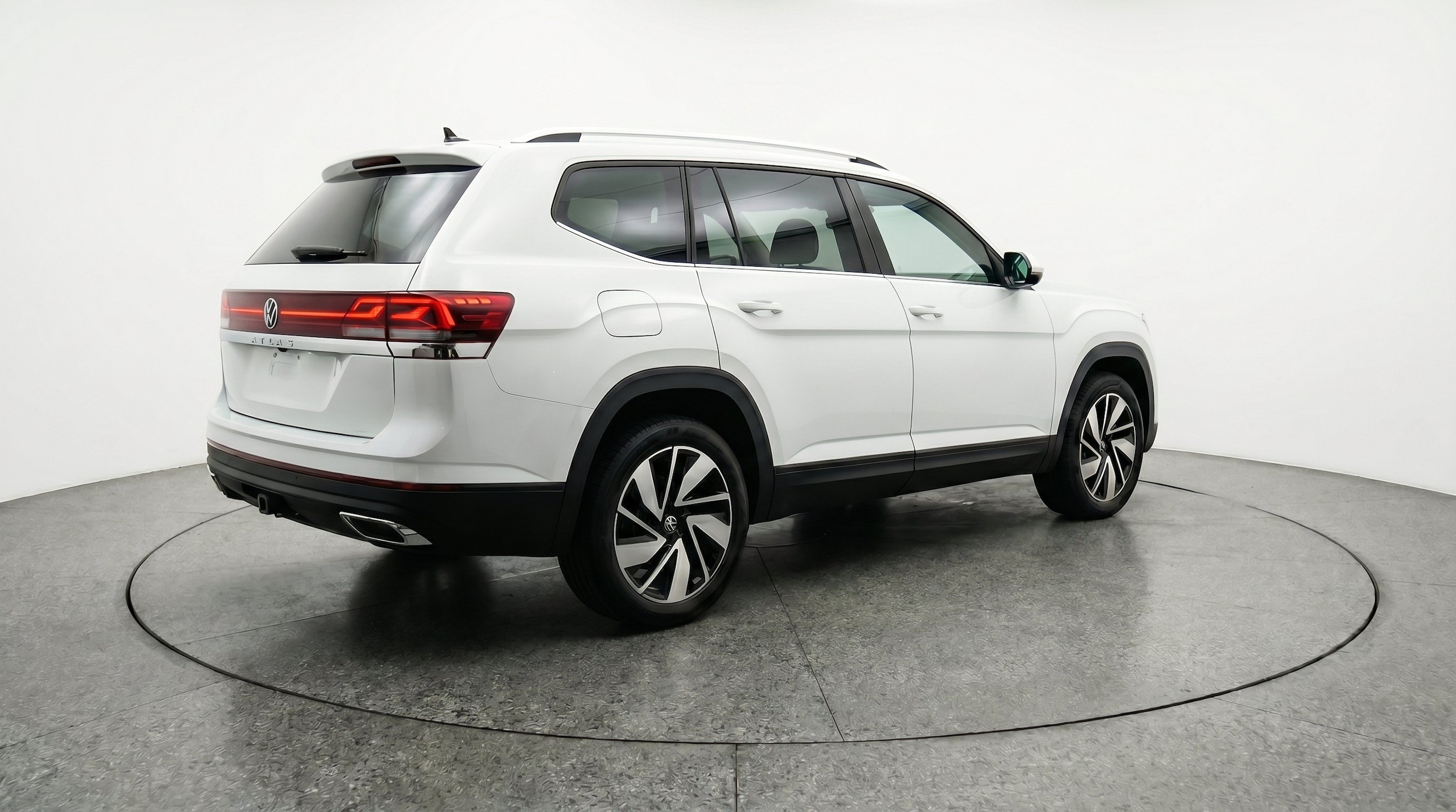 Thumbnail: 2026 Volkswagen Atlas - 9