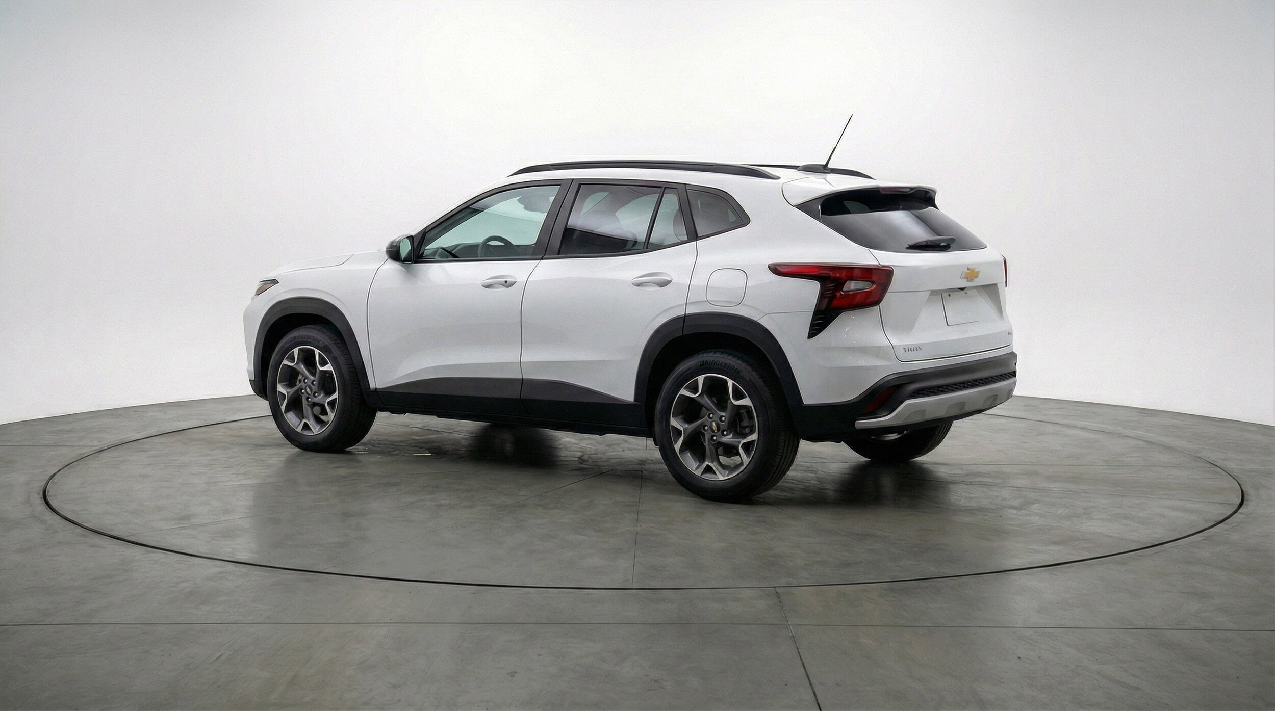 Thumbnail: 2025 Chevrolet Trax - 6