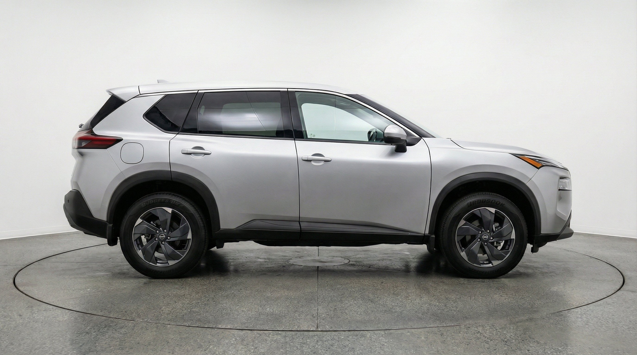Thumbnail: 2025 Nissan Rogue - 10