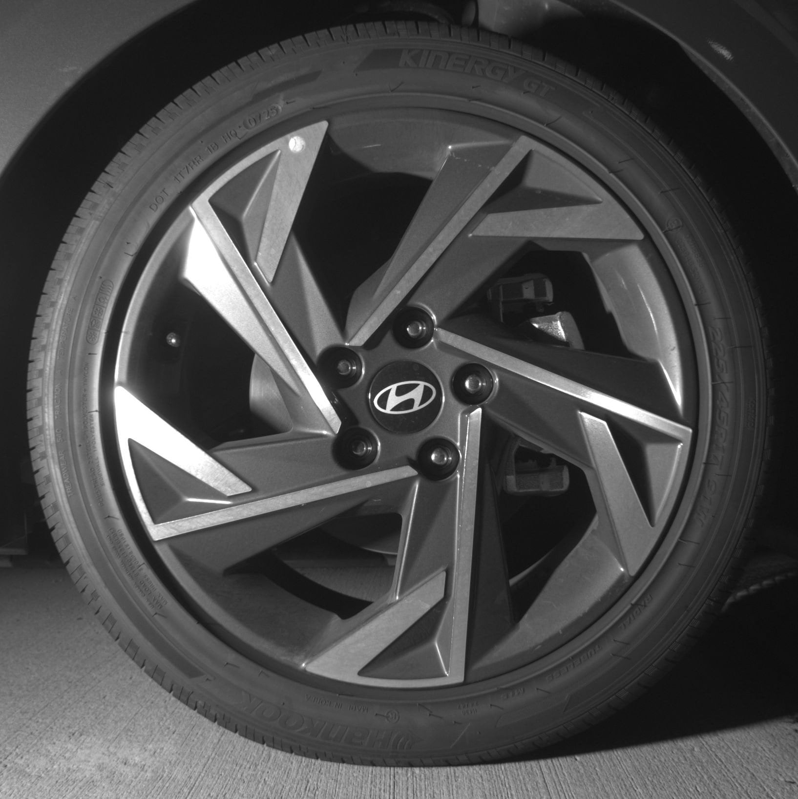 Thumbnail: 2025 Hyundai Elantra - 13