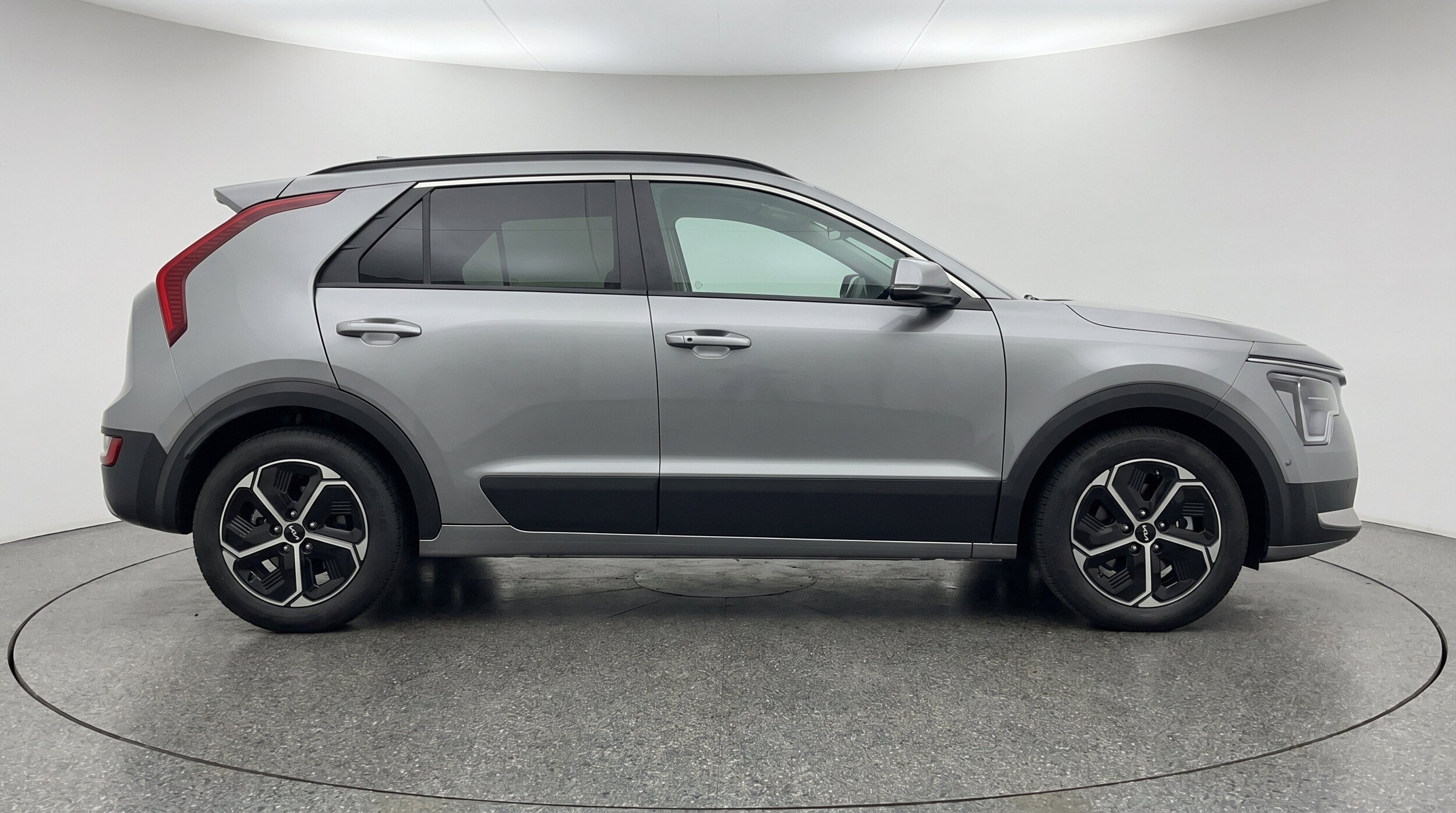 Thumbnail: 2026 Kia Niro - 11