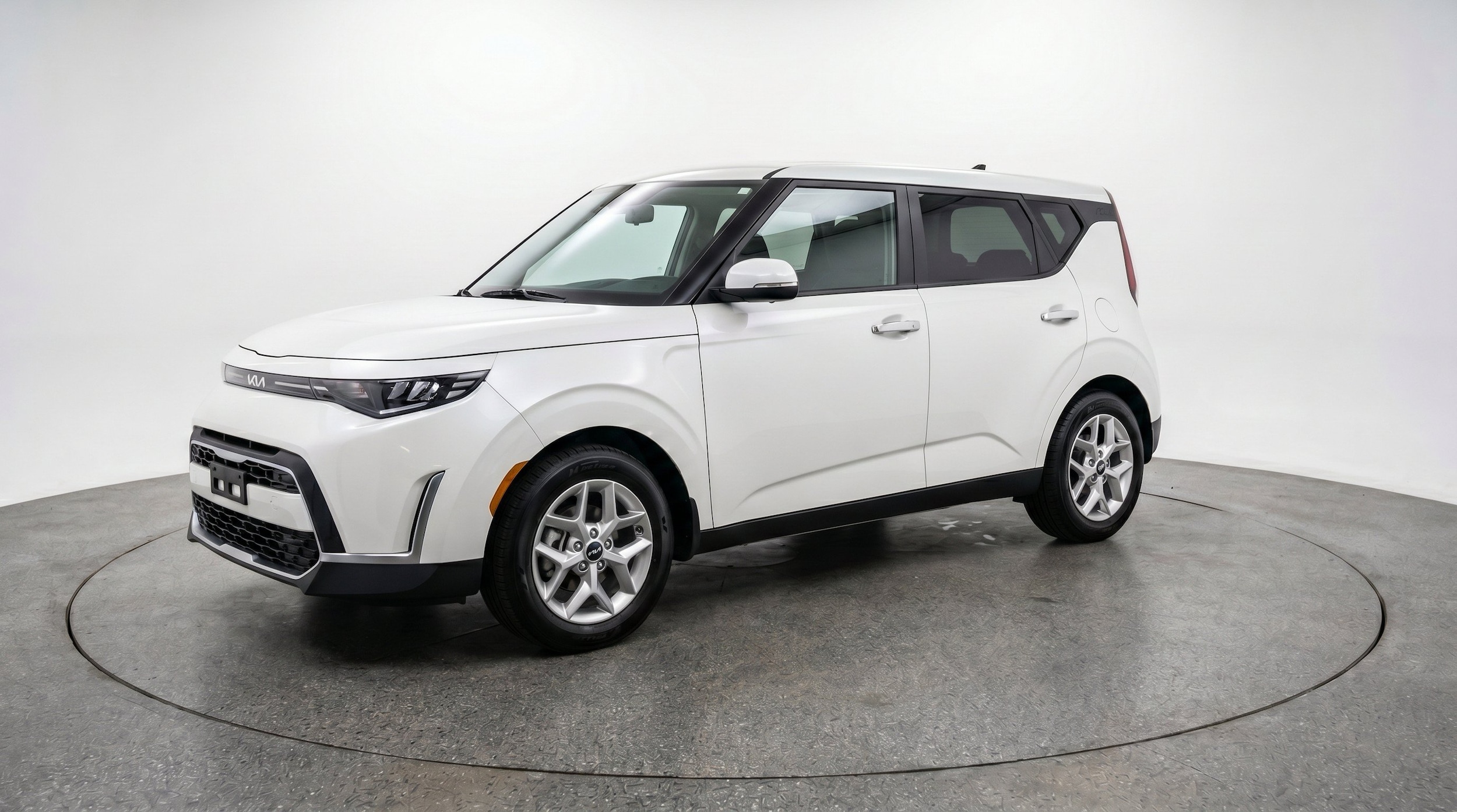 Thumbnail: 2025 Kia Soul - 3