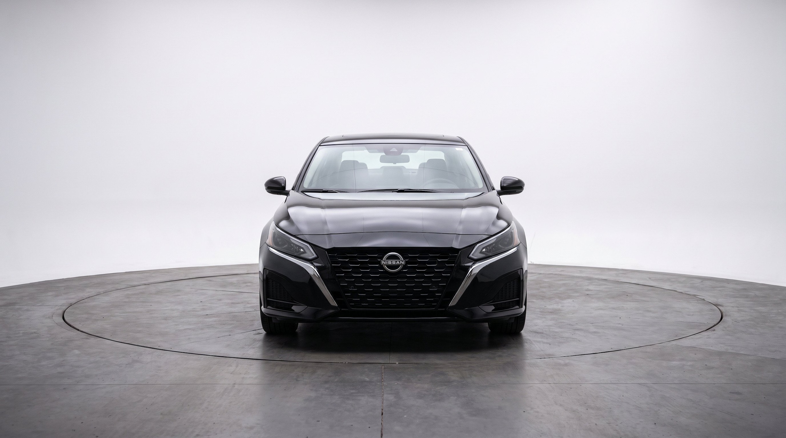 Thumbnail: 2025 Nissan Altima - 2