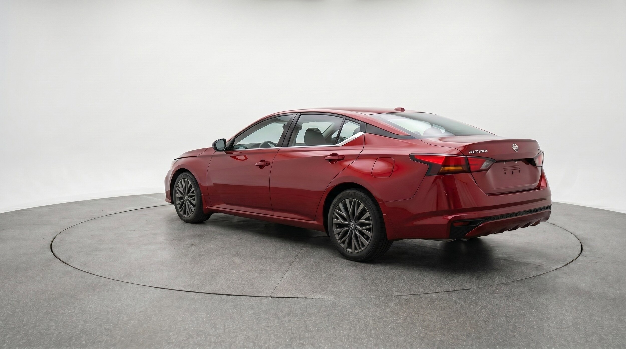 Thumbnail: 2025 Nissan Altima - 6