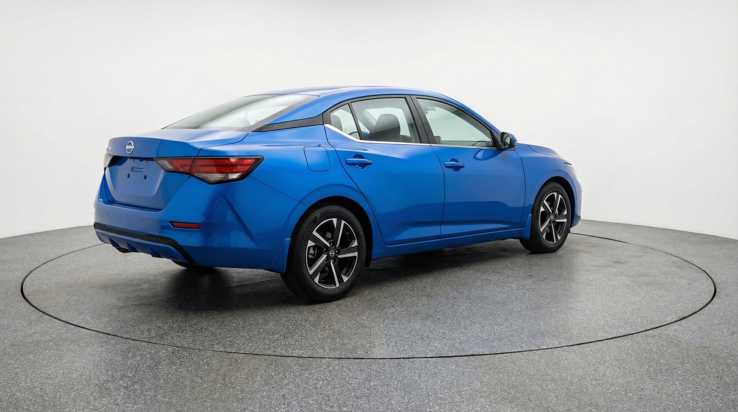 Thumbnail: 2025 Nissan Sentra - 9