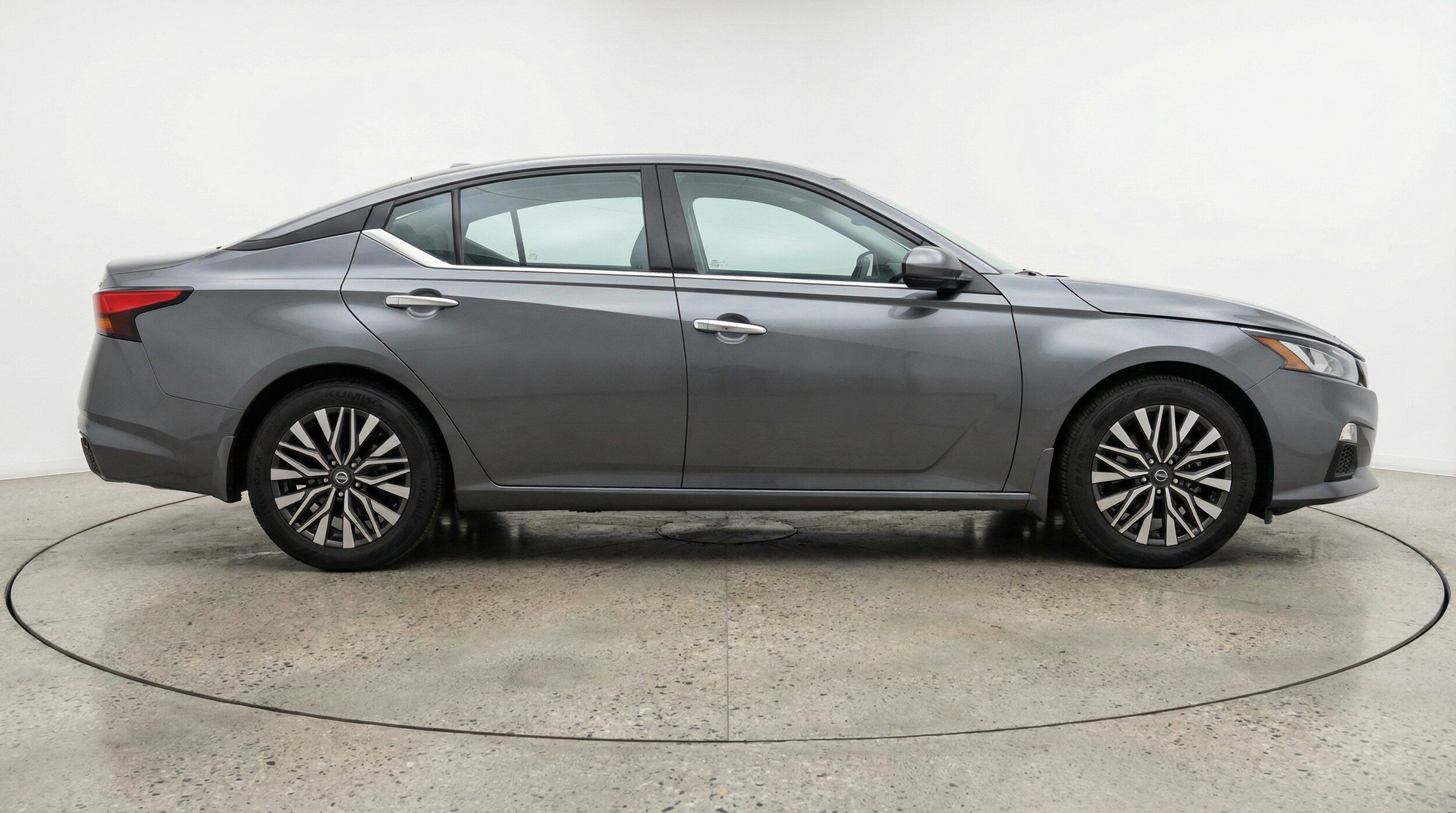 Thumbnail: 2025 Nissan Altima - 11